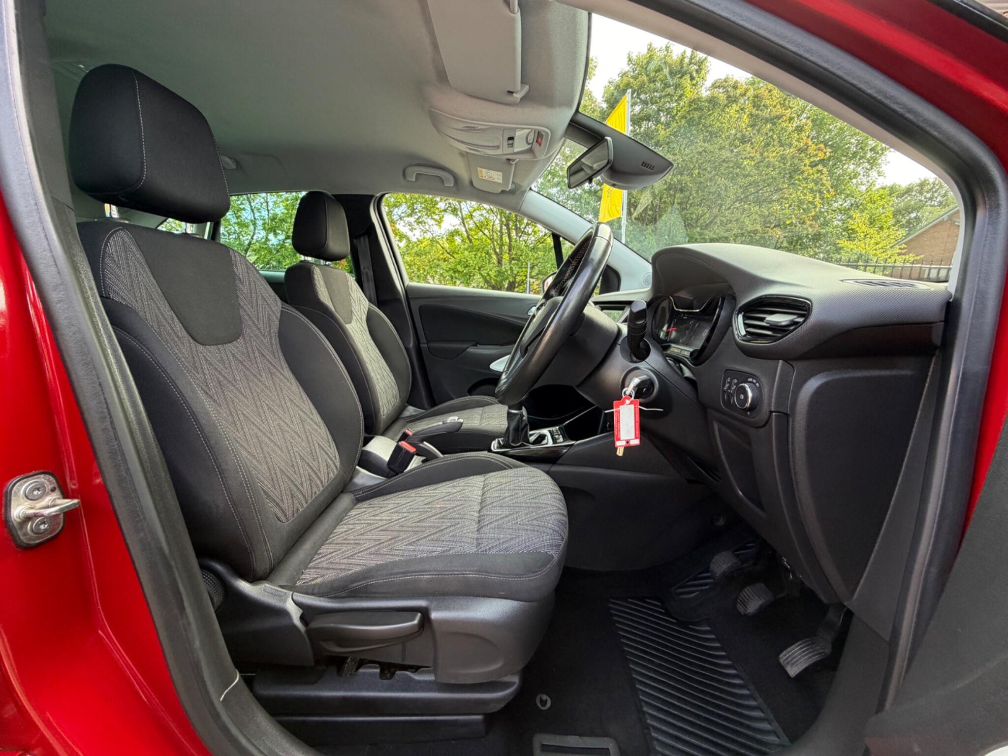 Vauxhall Crossland X view 15