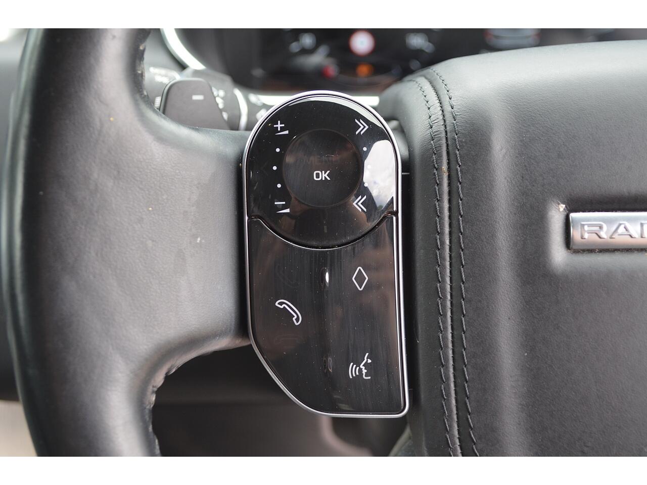Land Rover Range Rover view 26