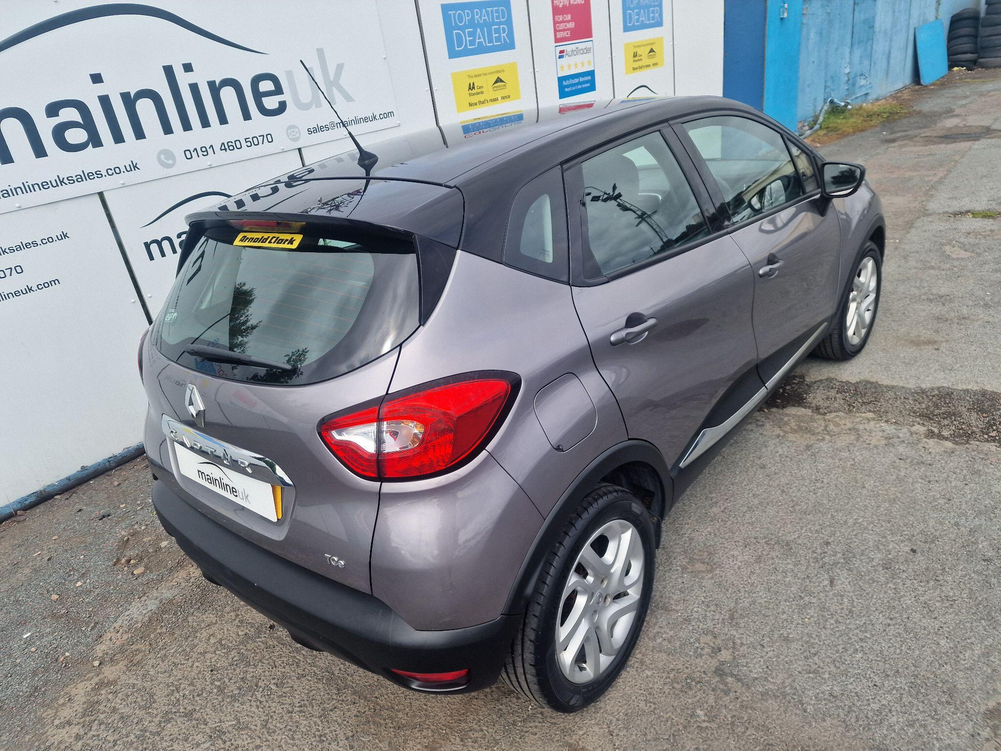 Renault Captur view 19