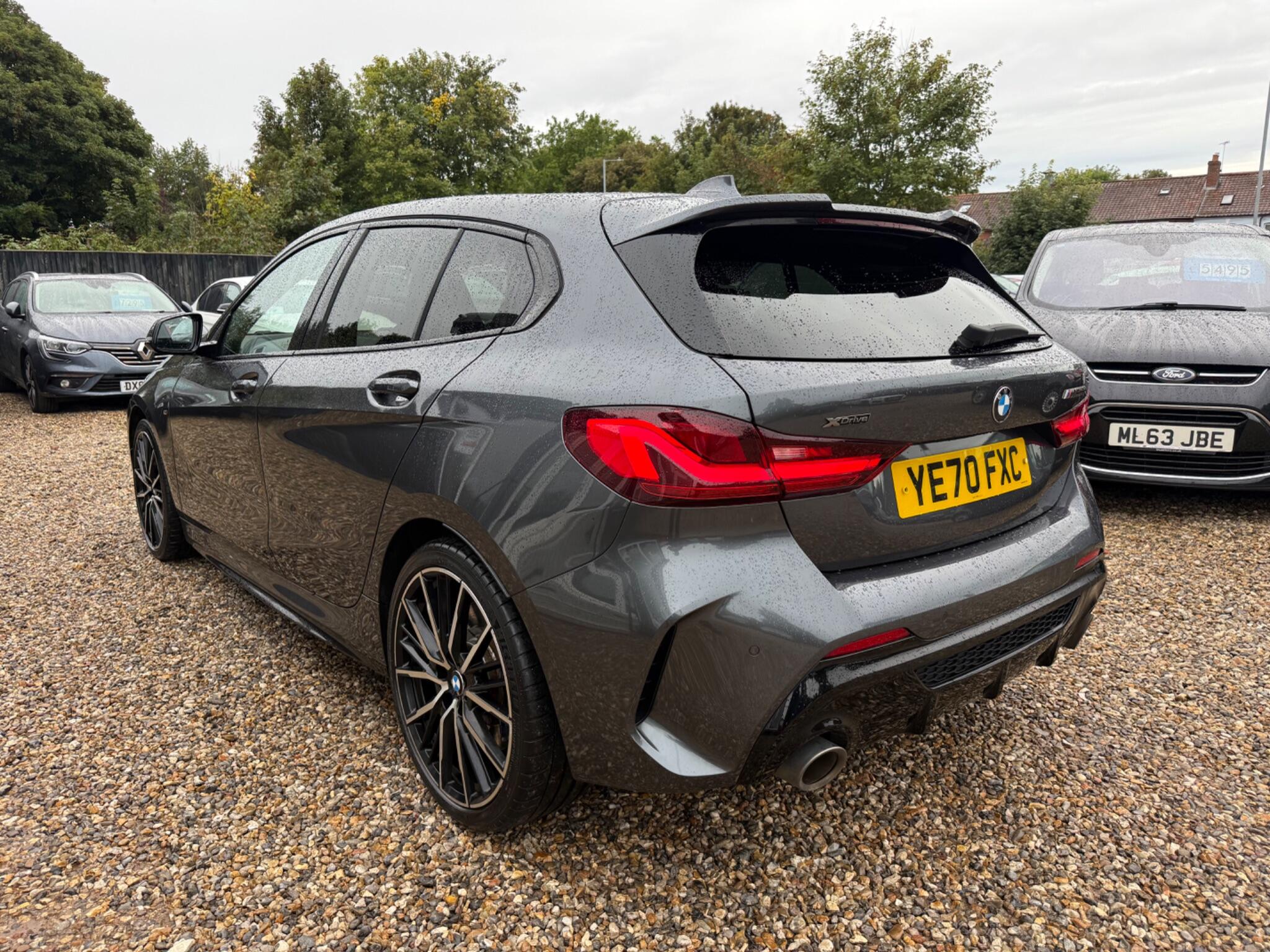 BMW 1 Series view 5