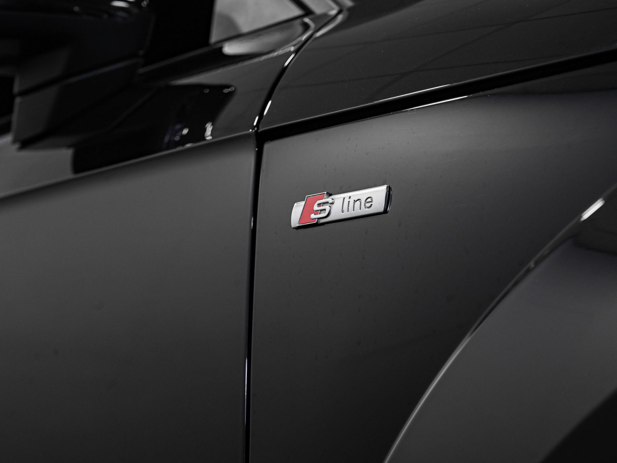 Audi TT view 17