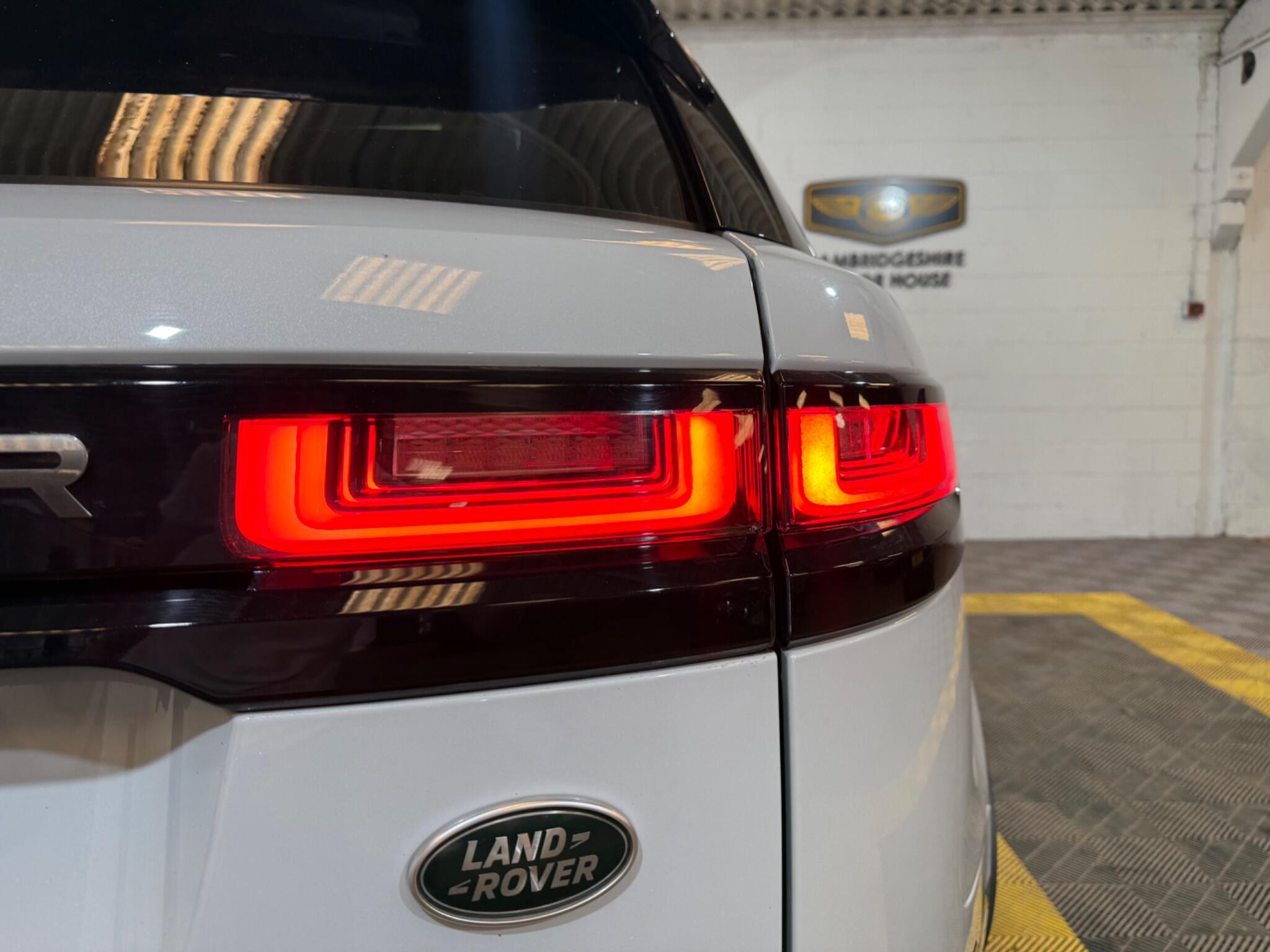 Land Rover Range Rover Velar view 76