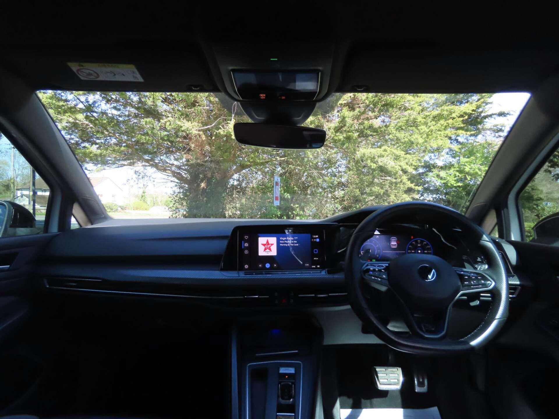 Volkswagen Golf view 7