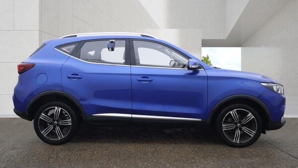 MG ZS view 7