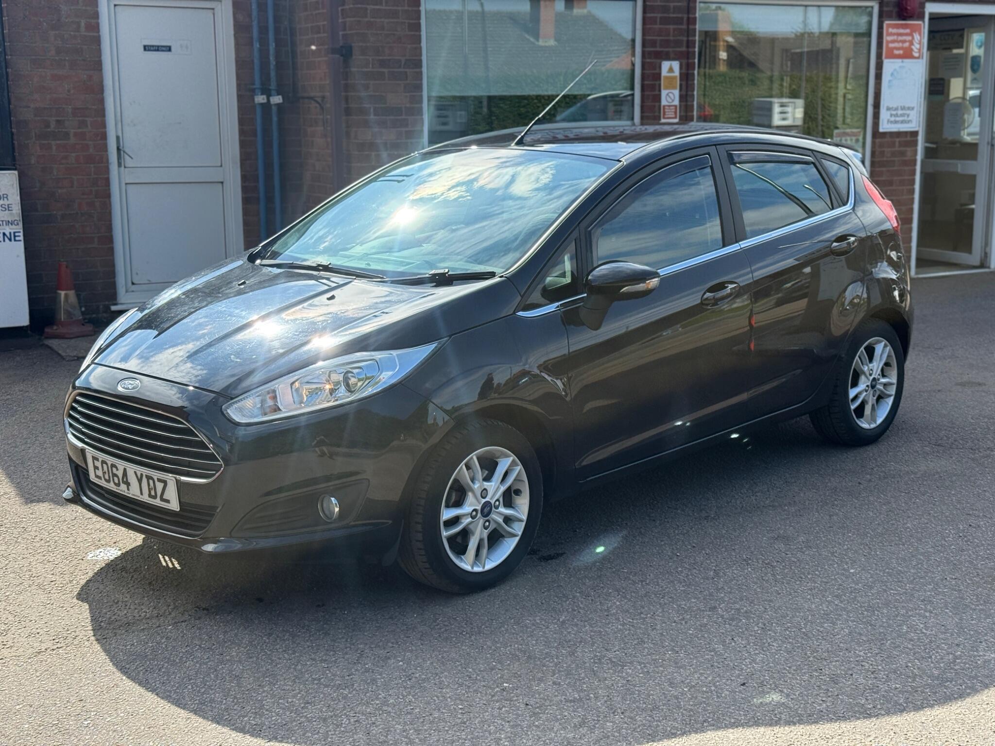 2014 FORD FIESTA 2014 64 REG 9 STAMPS AUTO CAMBELT 2023 AC FINANCE AVAILABLE 1,596CC... photo