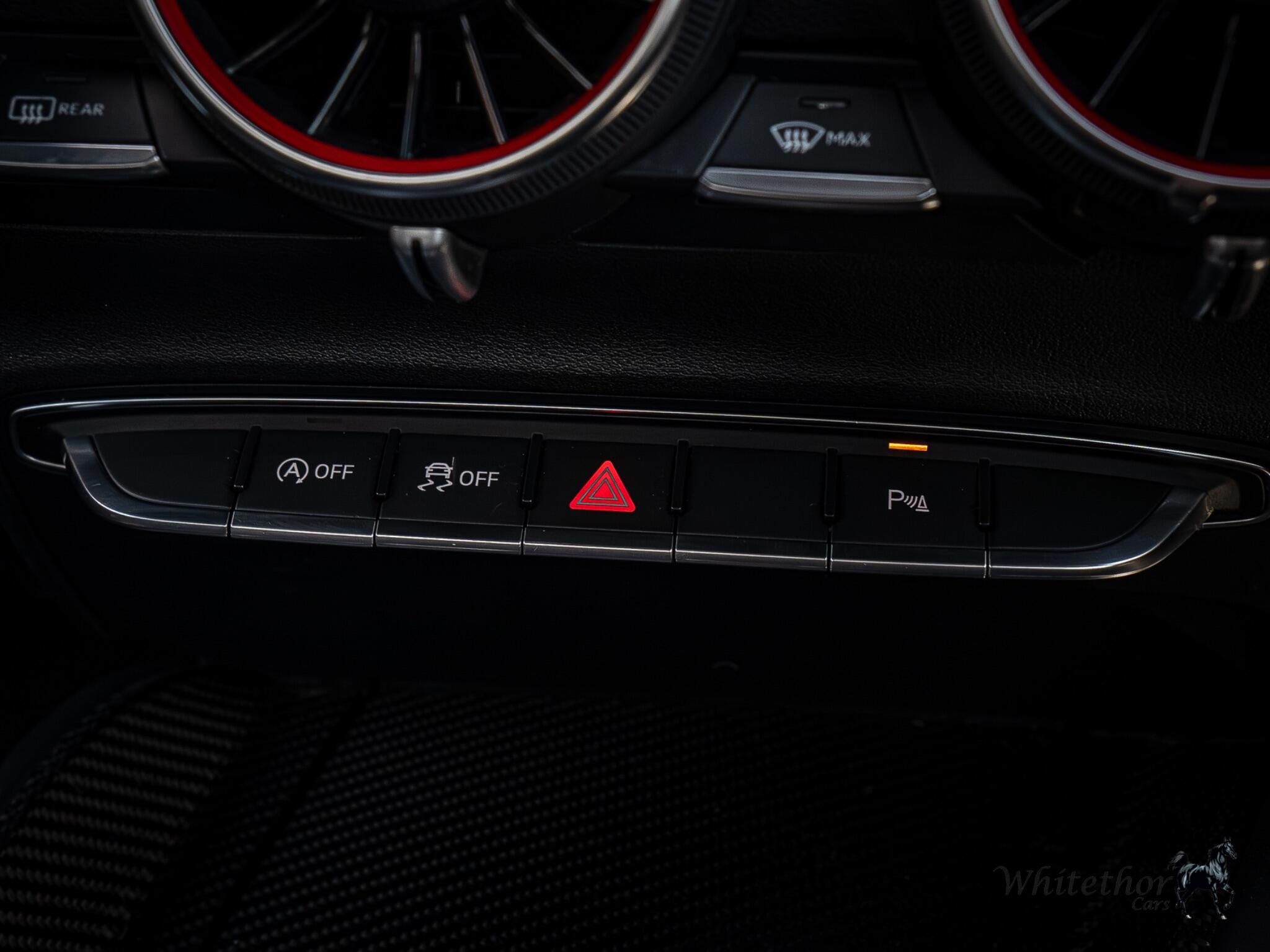 Audi TT RS view 29