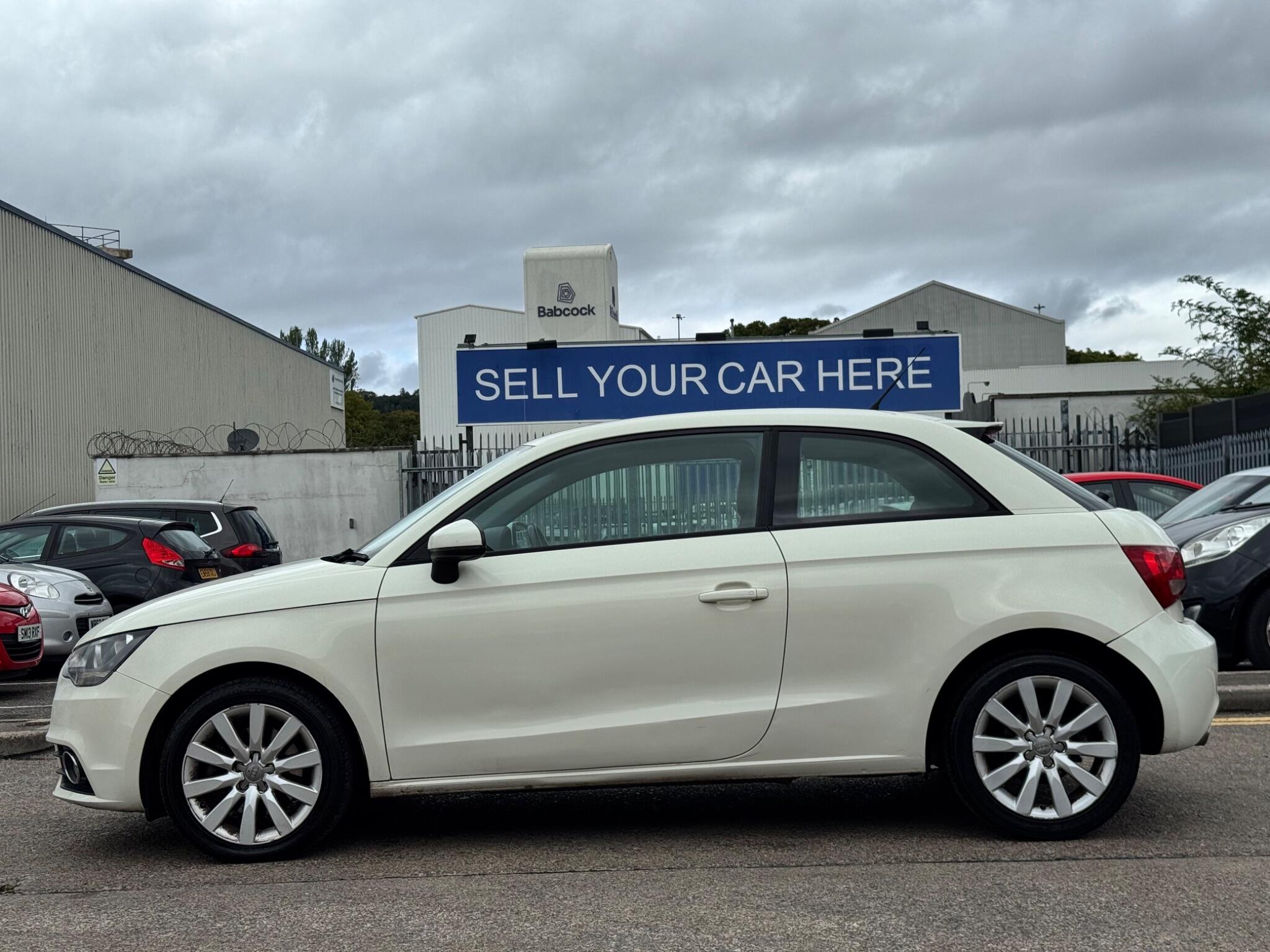 Audi A1 view 12