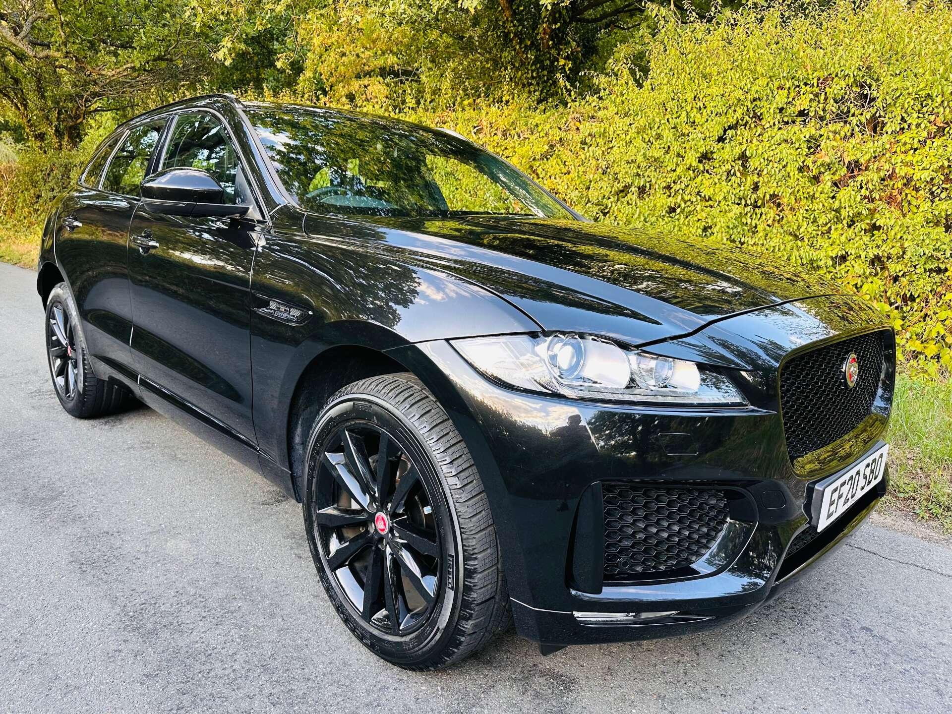 Jaguar F-Pace view 53