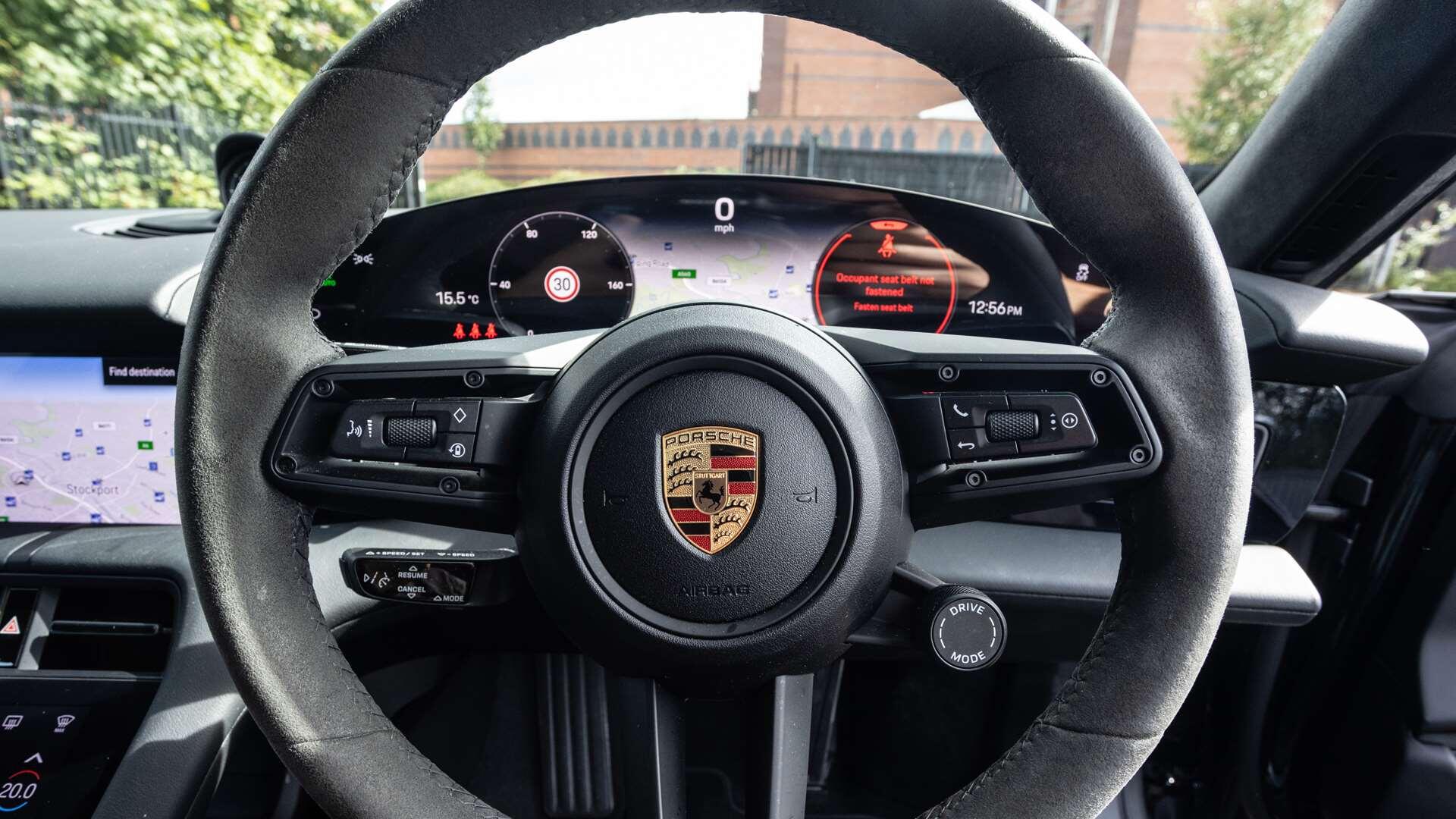 Porsche Taycan view 16