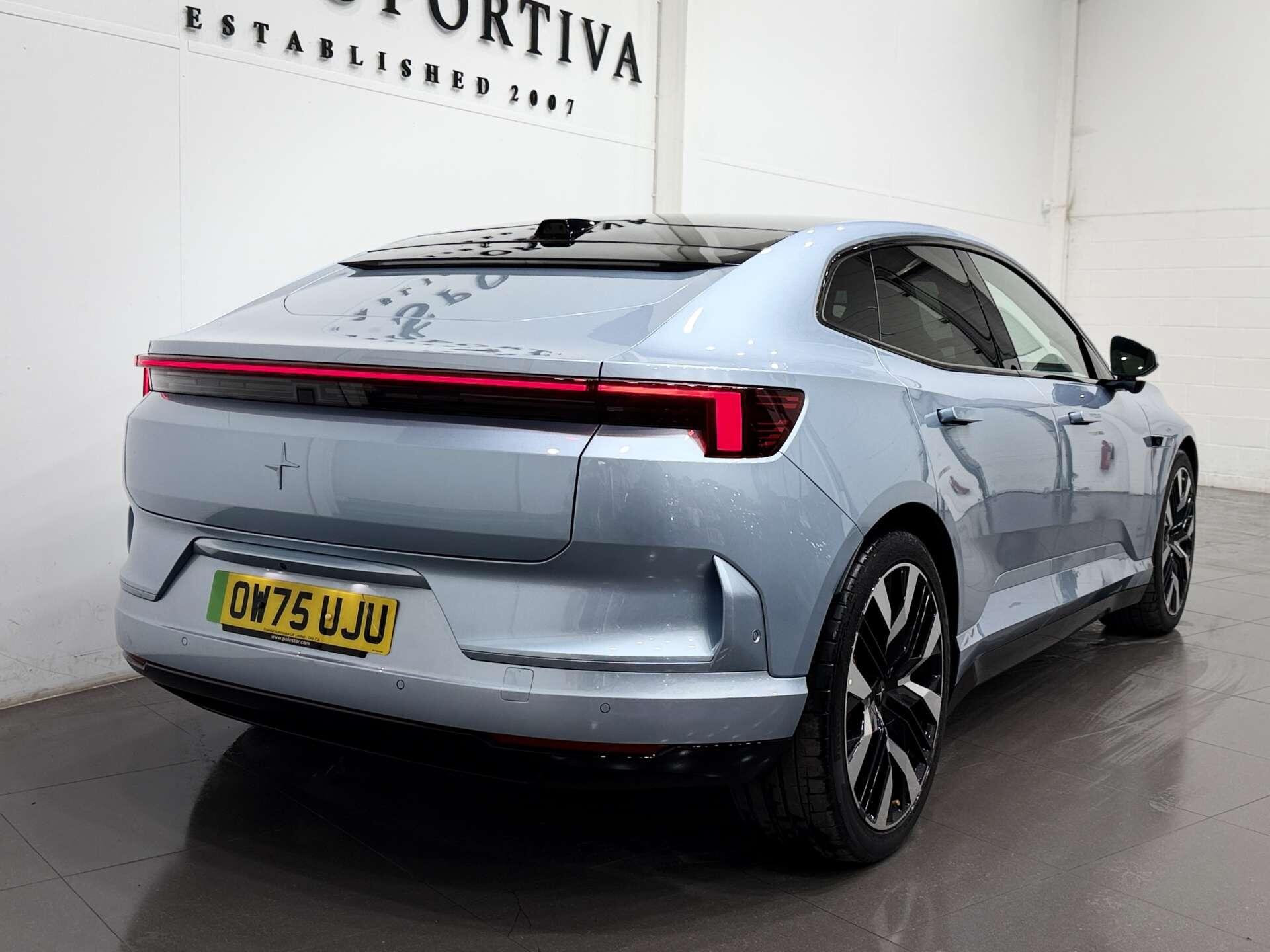Polestar 4 view 4