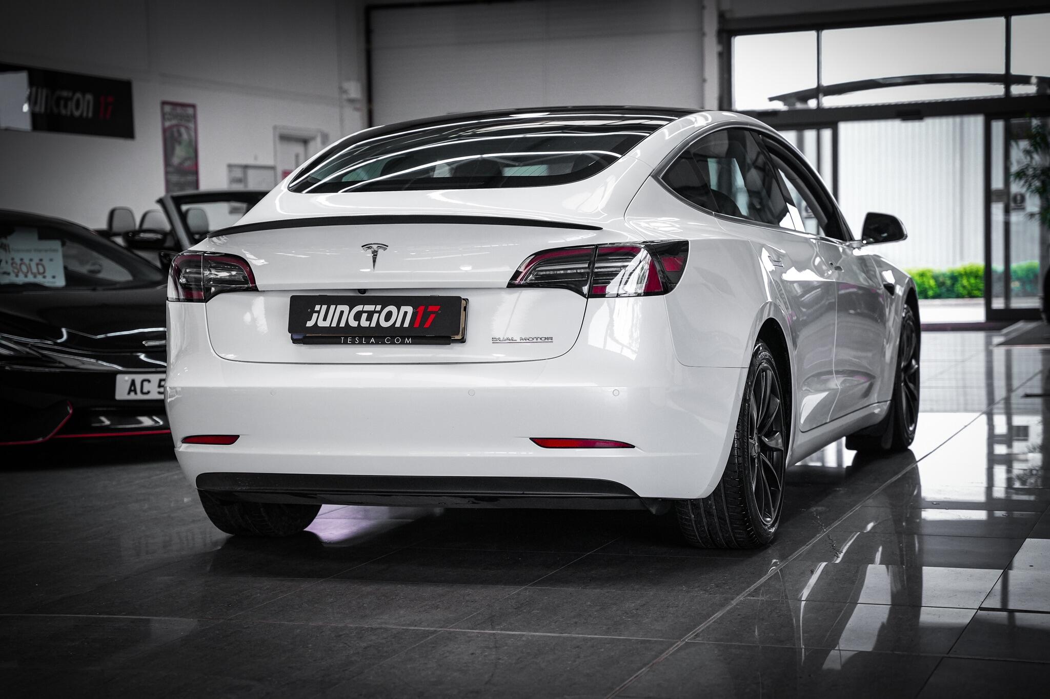 Tesla Model 3 view 16
