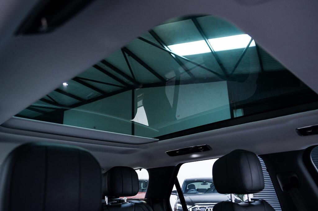 Land Rover Range Rover Sport view 5