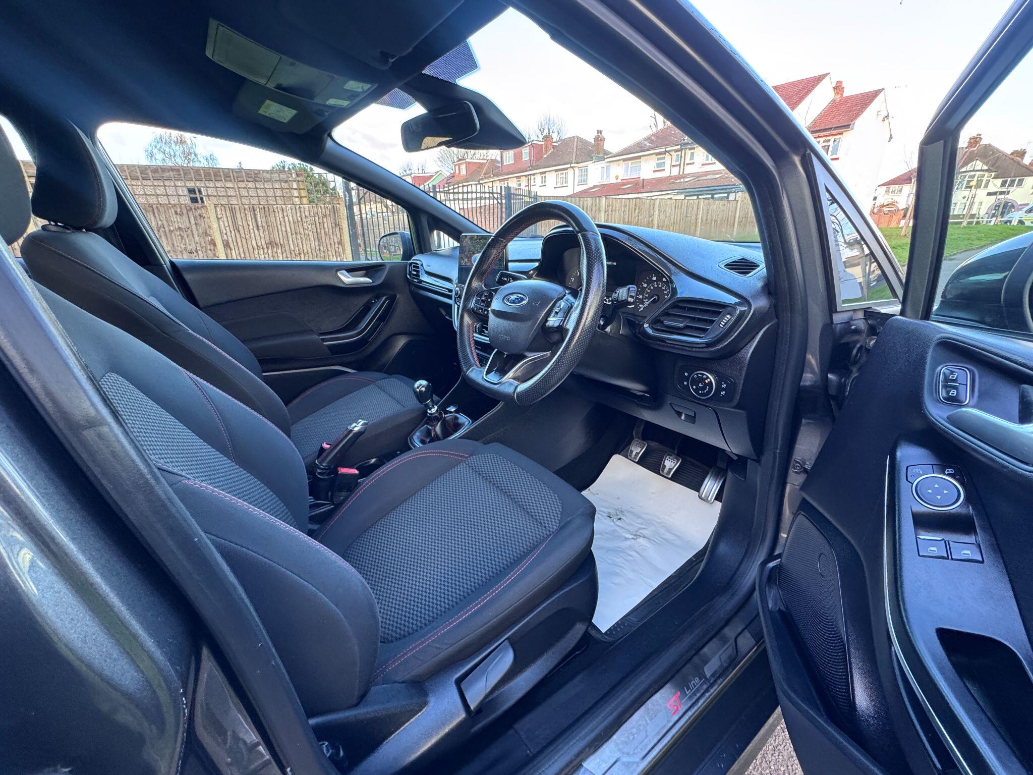 2019 Ford Fiesta 1.0T EcoBoost ST-Line Euro 6 (s/s) 5dr • 46,000 miles image 18