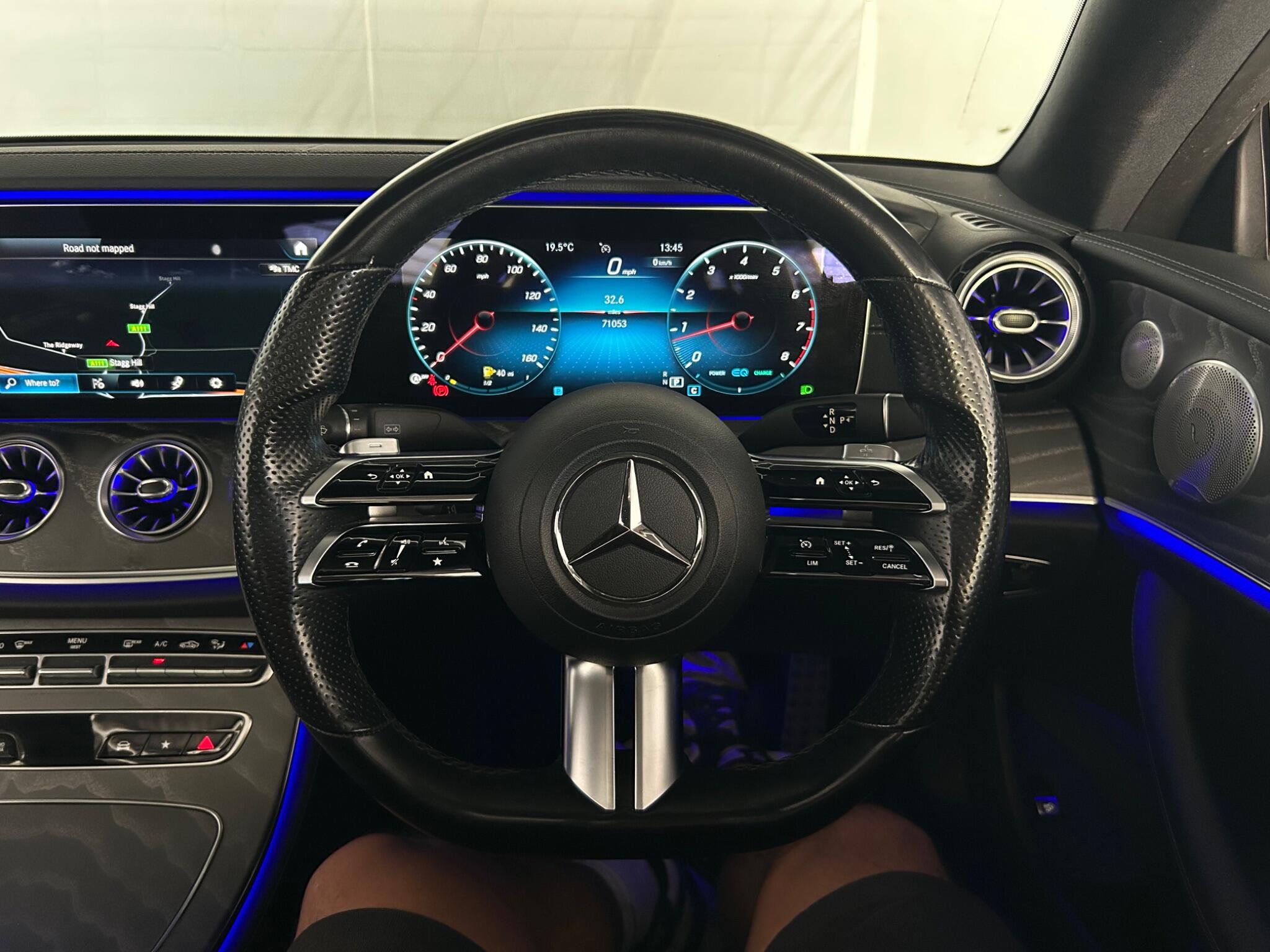 Mercedes-Benz E Class view 46