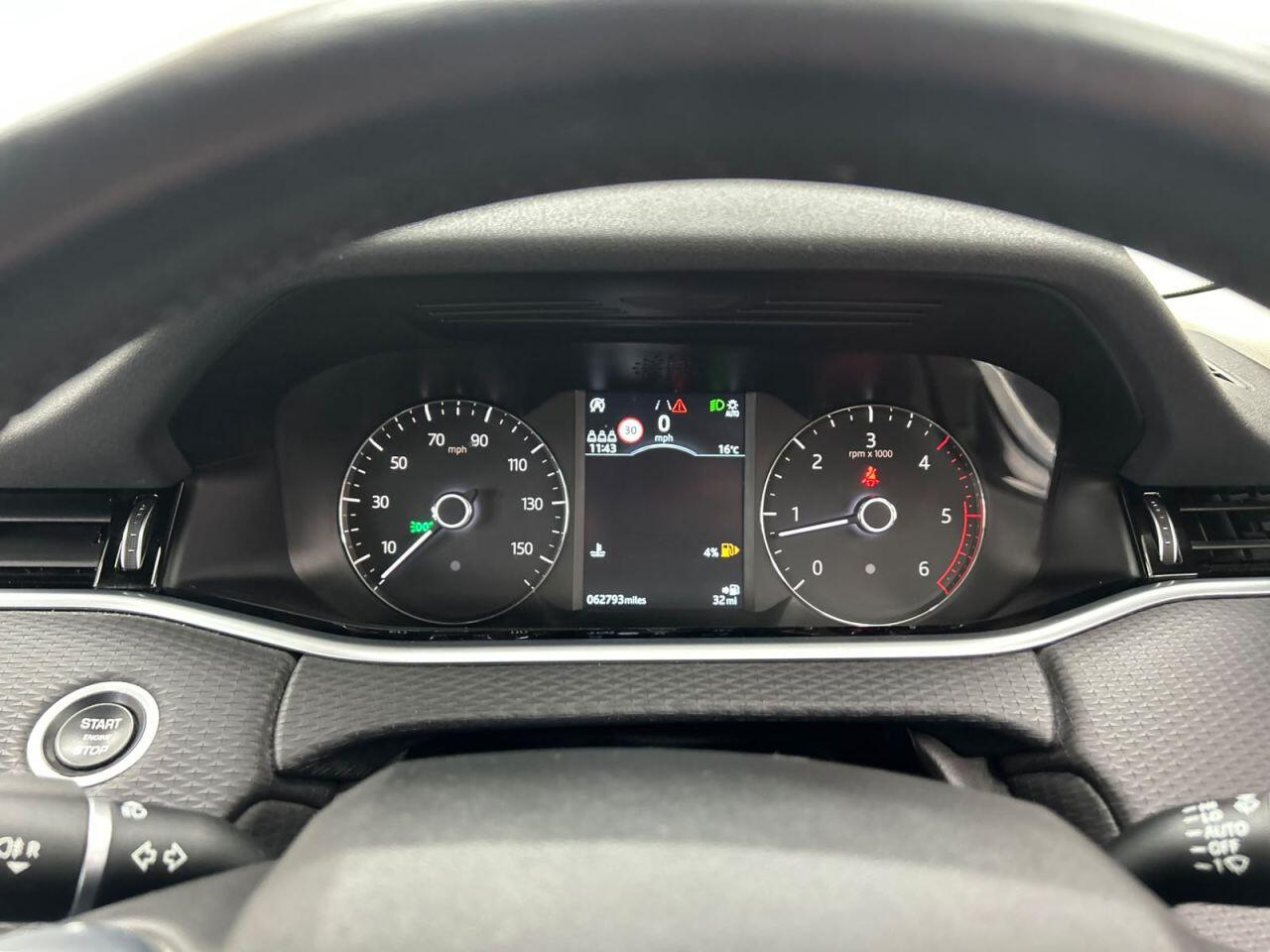 Land Rover Range Rover Evoque view 20
