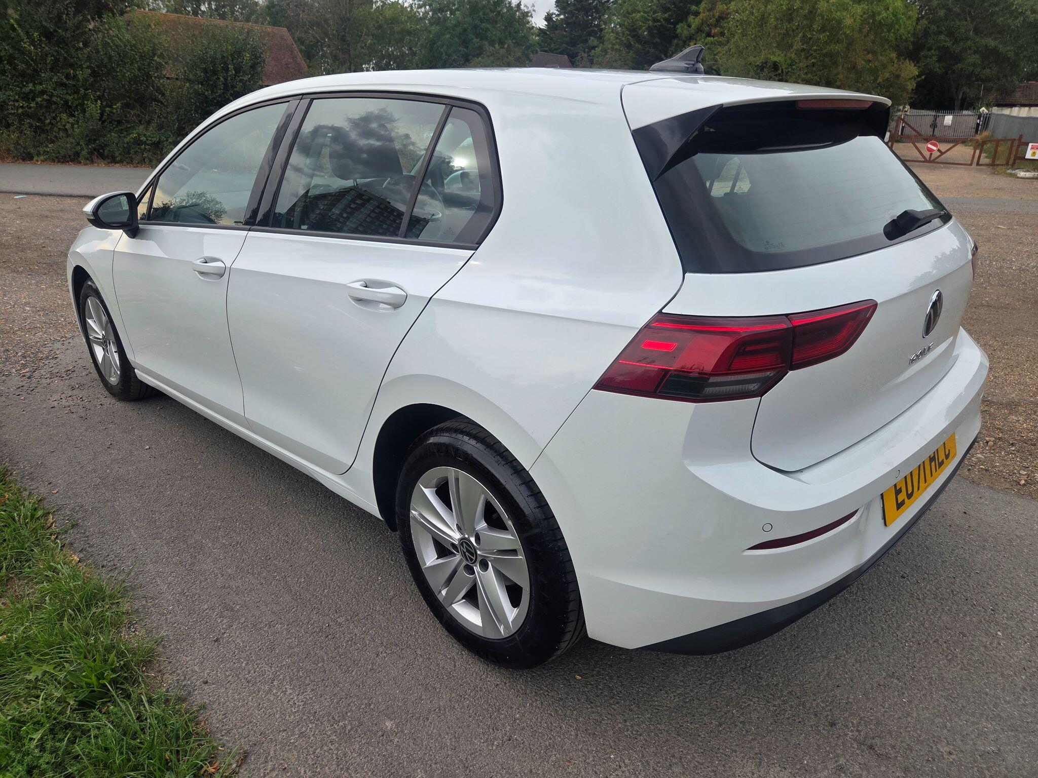 Volkswagen Golf view 27