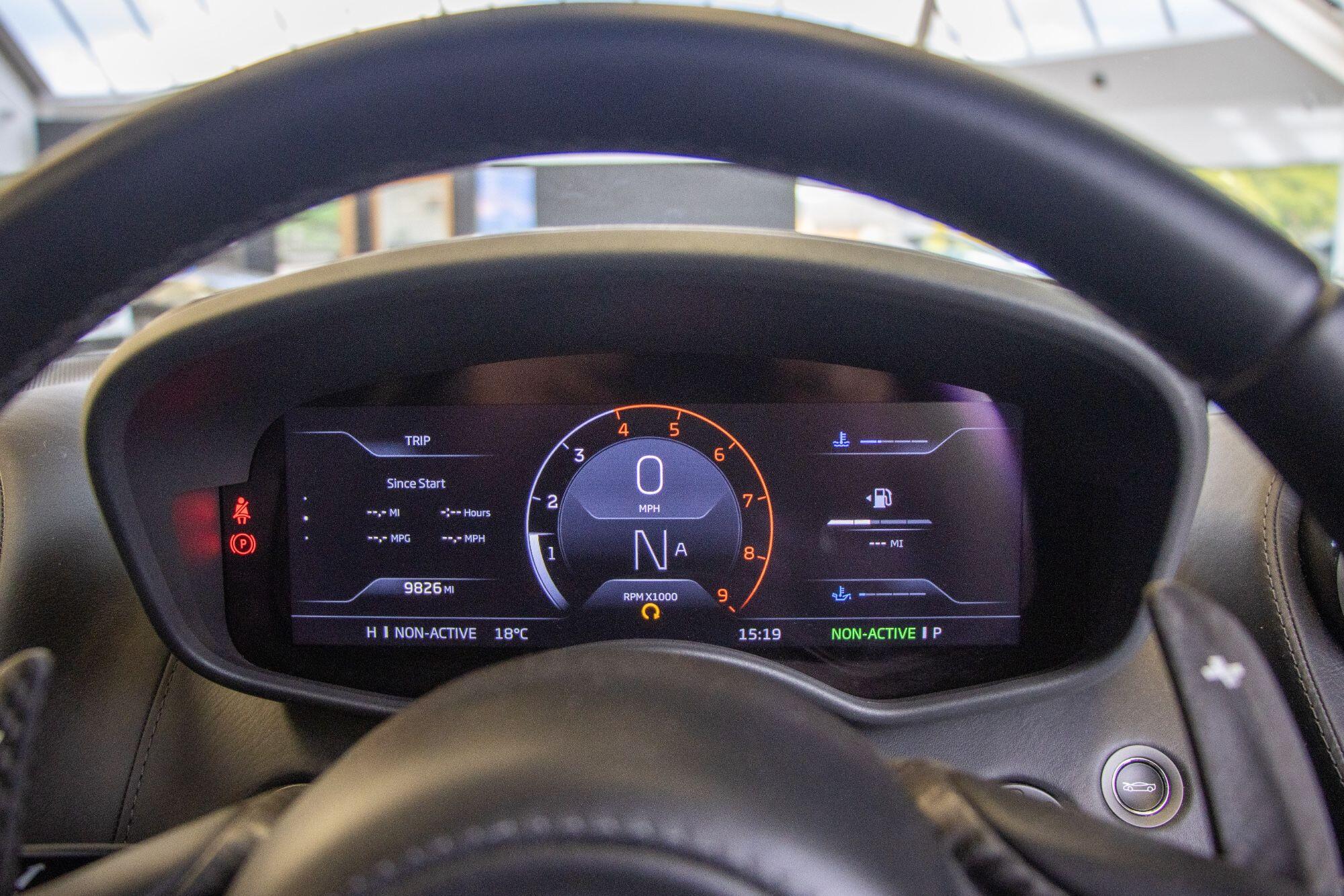 Mclaren GT view 73