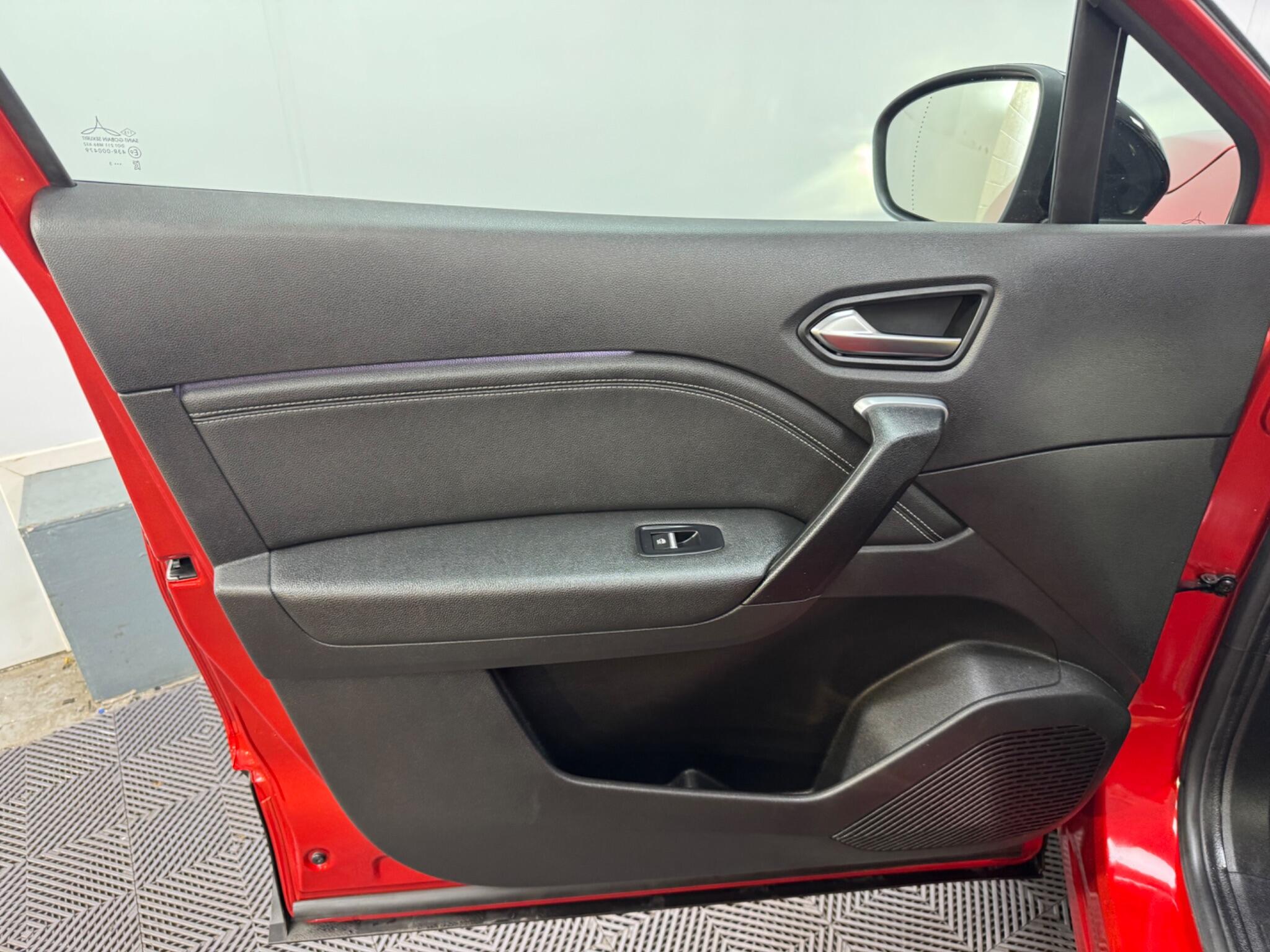 Renault Captur view 48