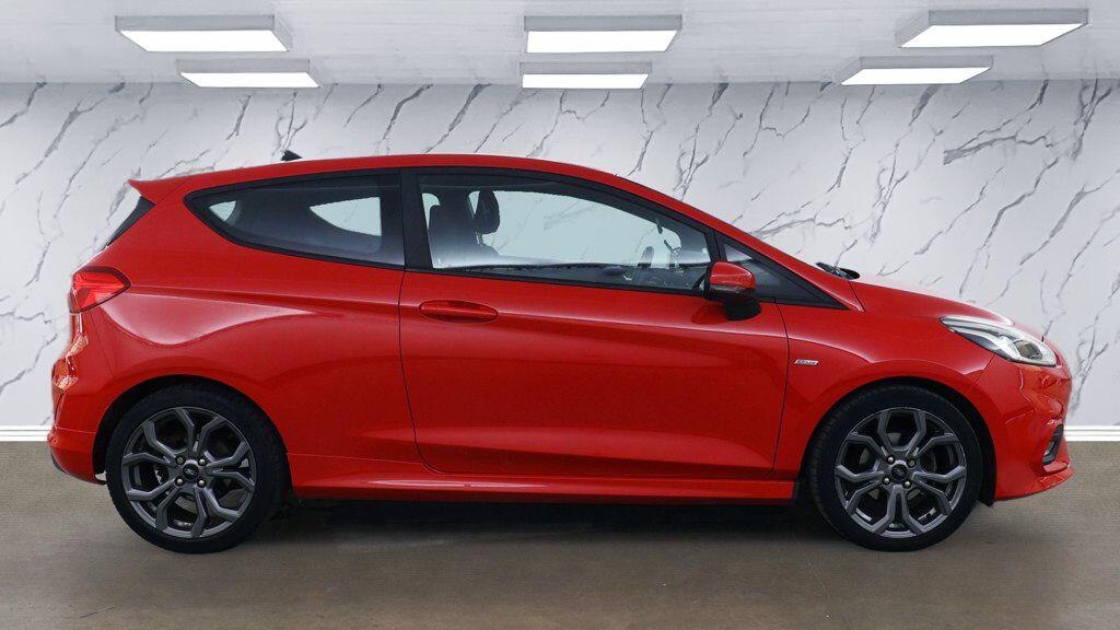 Ford Fiesta view 8