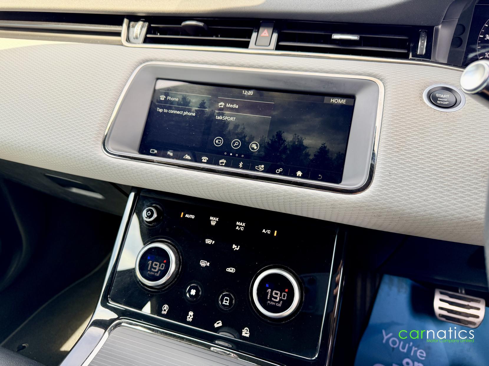 Land Rover Range Rover Evoque view 26
