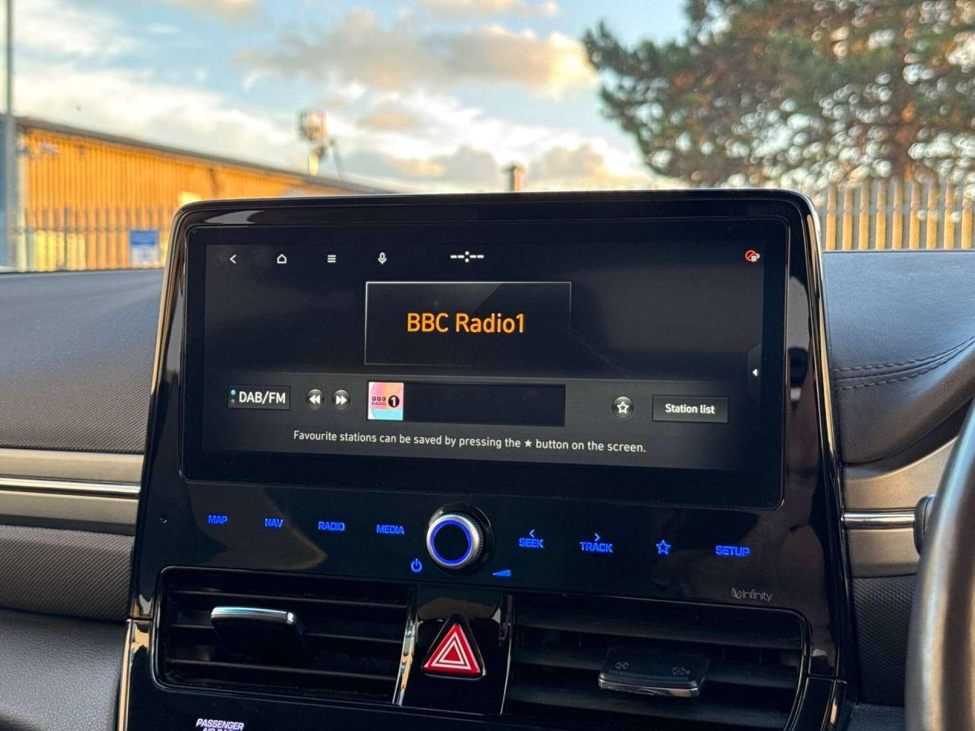 Hyundai Ioniq view 67