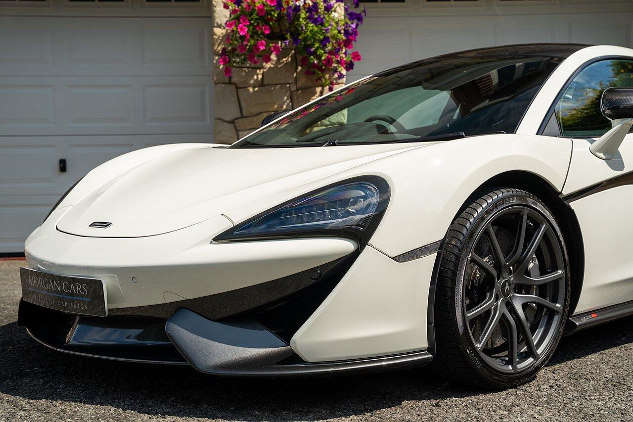 McLaren 570S view 46