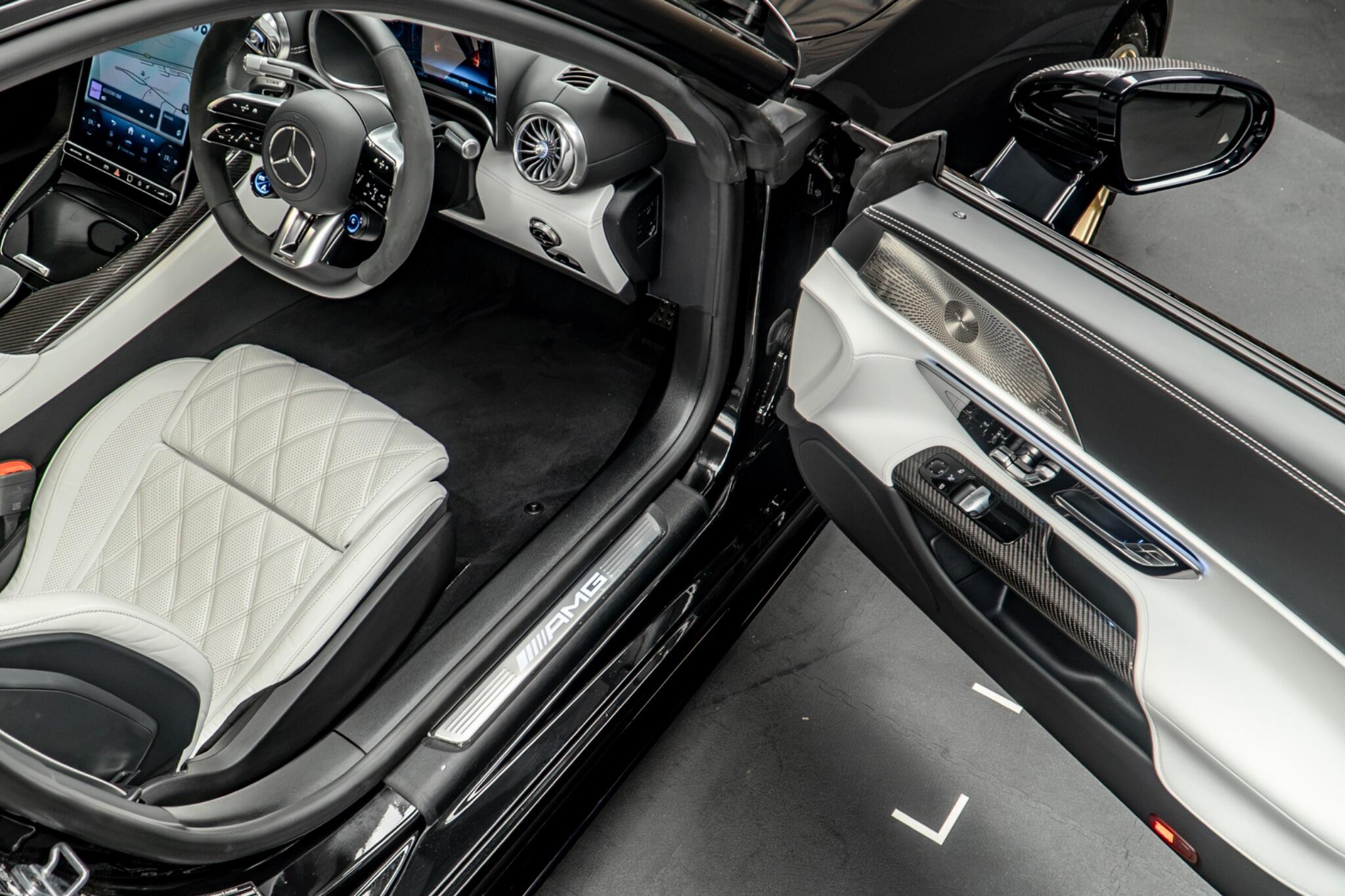 Mercedes-Benz Amg GT view 28