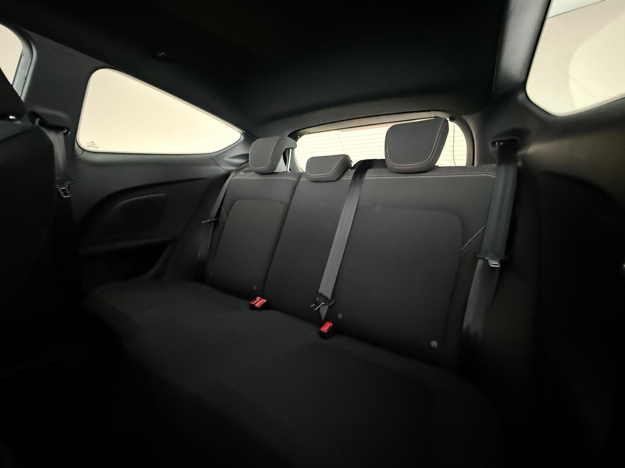 Ford Fiesta view 32