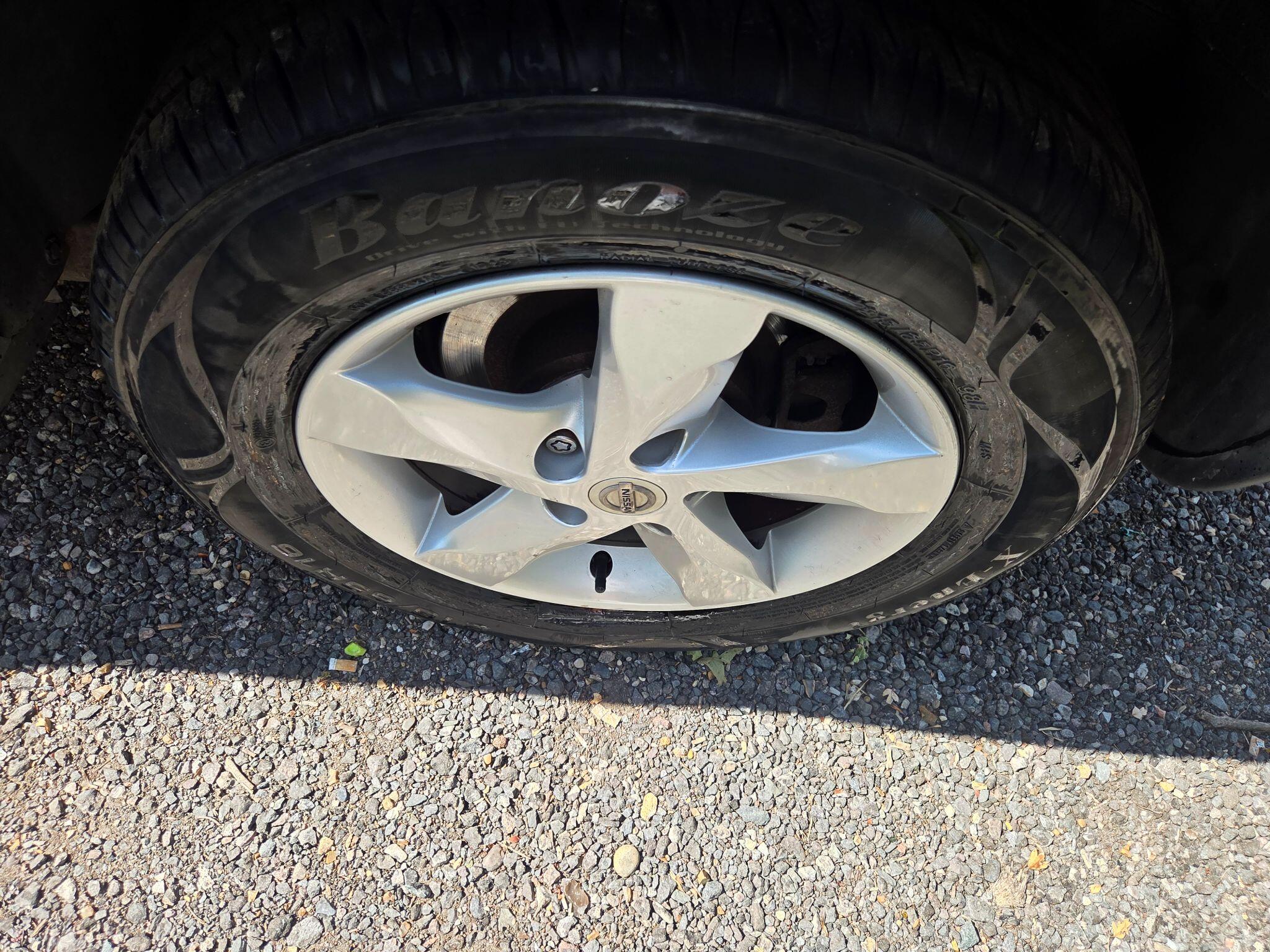 Nissan Qashqai+2 view 14