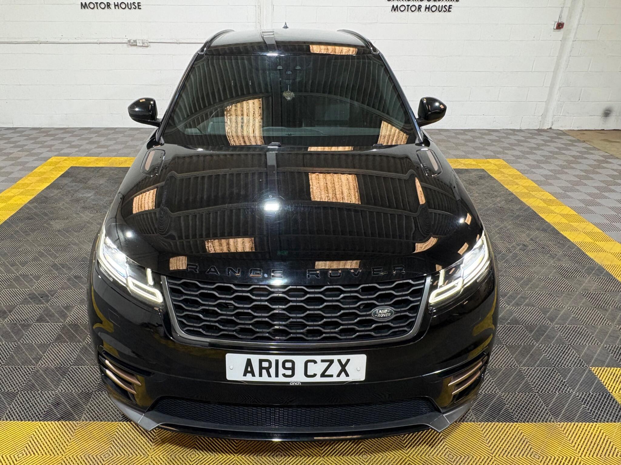 Land Rover Range Rover Velar view 21