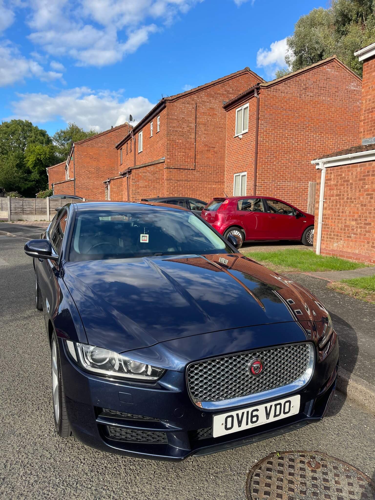 Jaguar XE