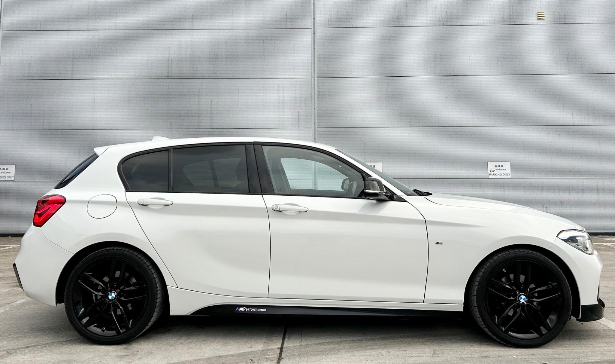 BMW 1 Series view 6