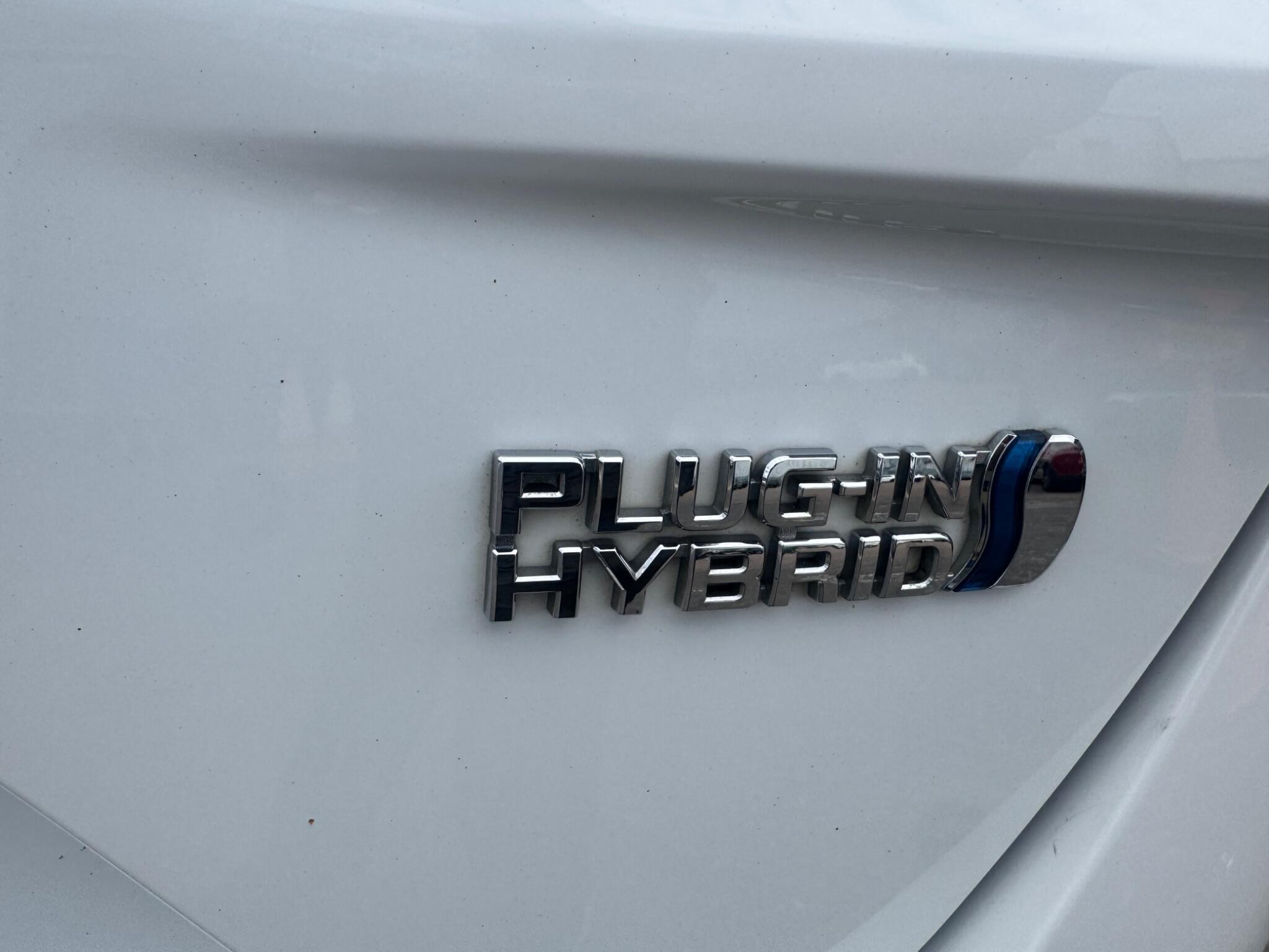 Toyota Prius view 24