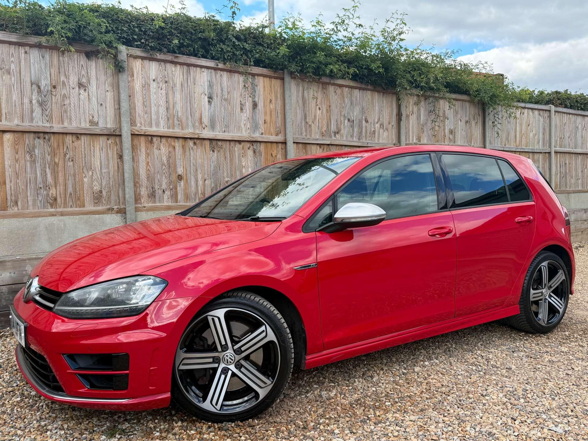Volkswagen Golf view 4