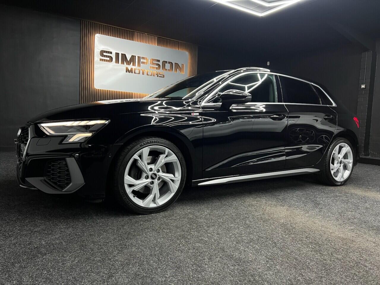 Audi A3 view 3