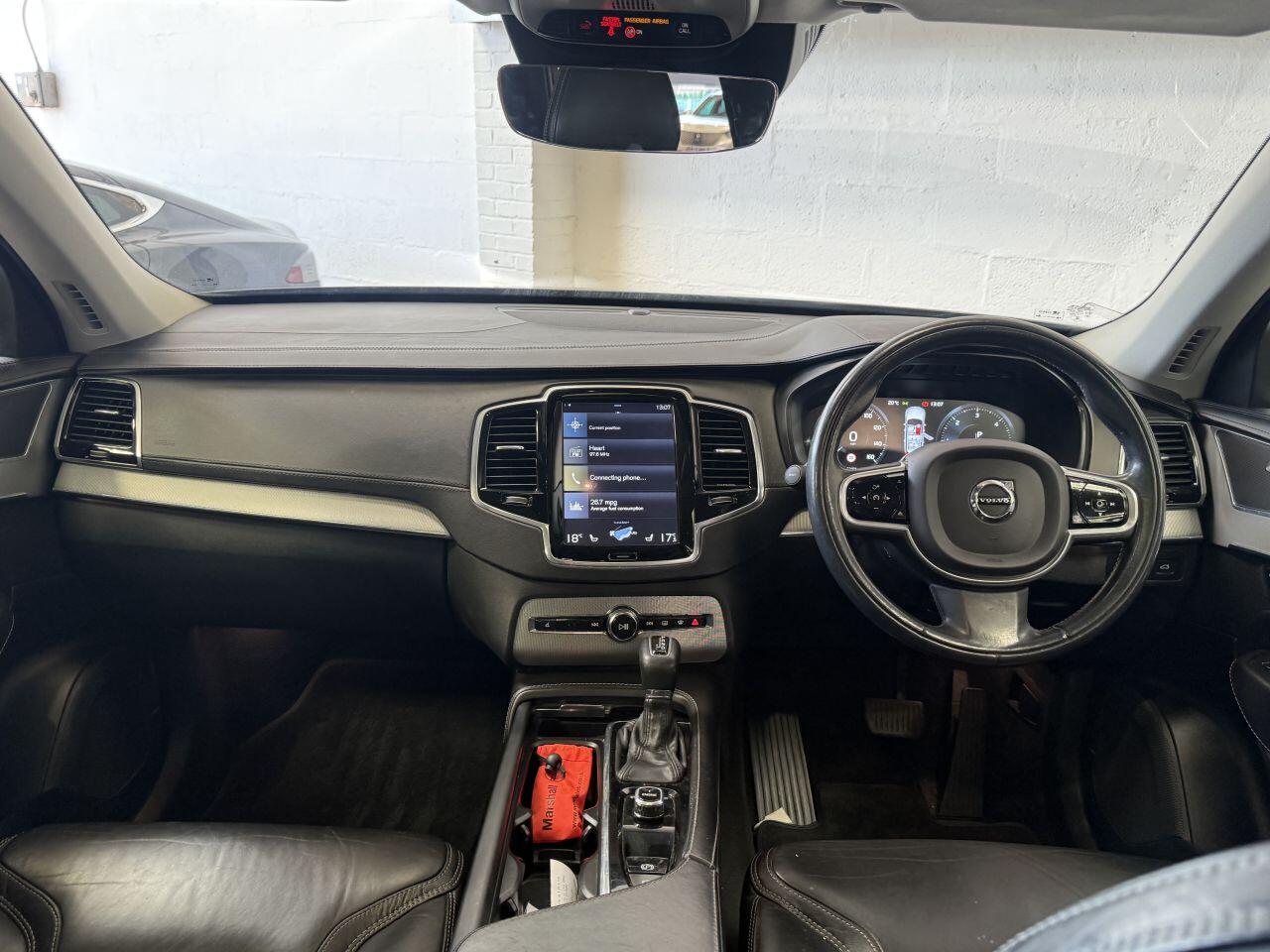Volvo XC90 view 34