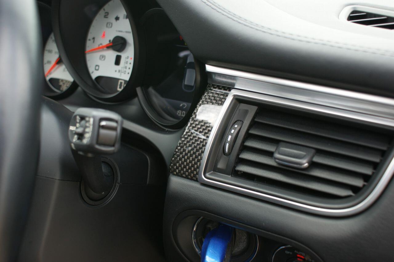 Porsche Macan view 56