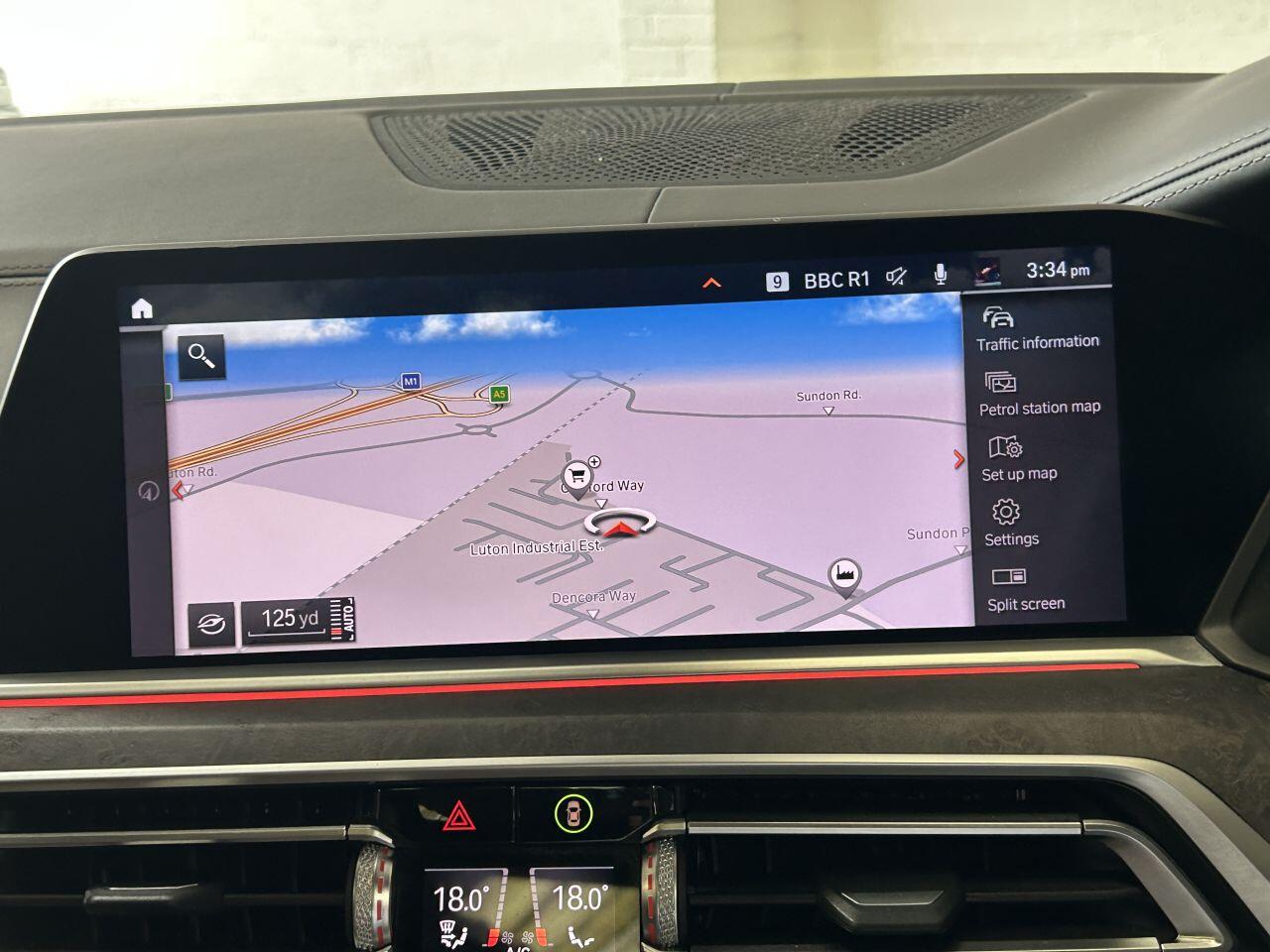 BMW X7 view 49