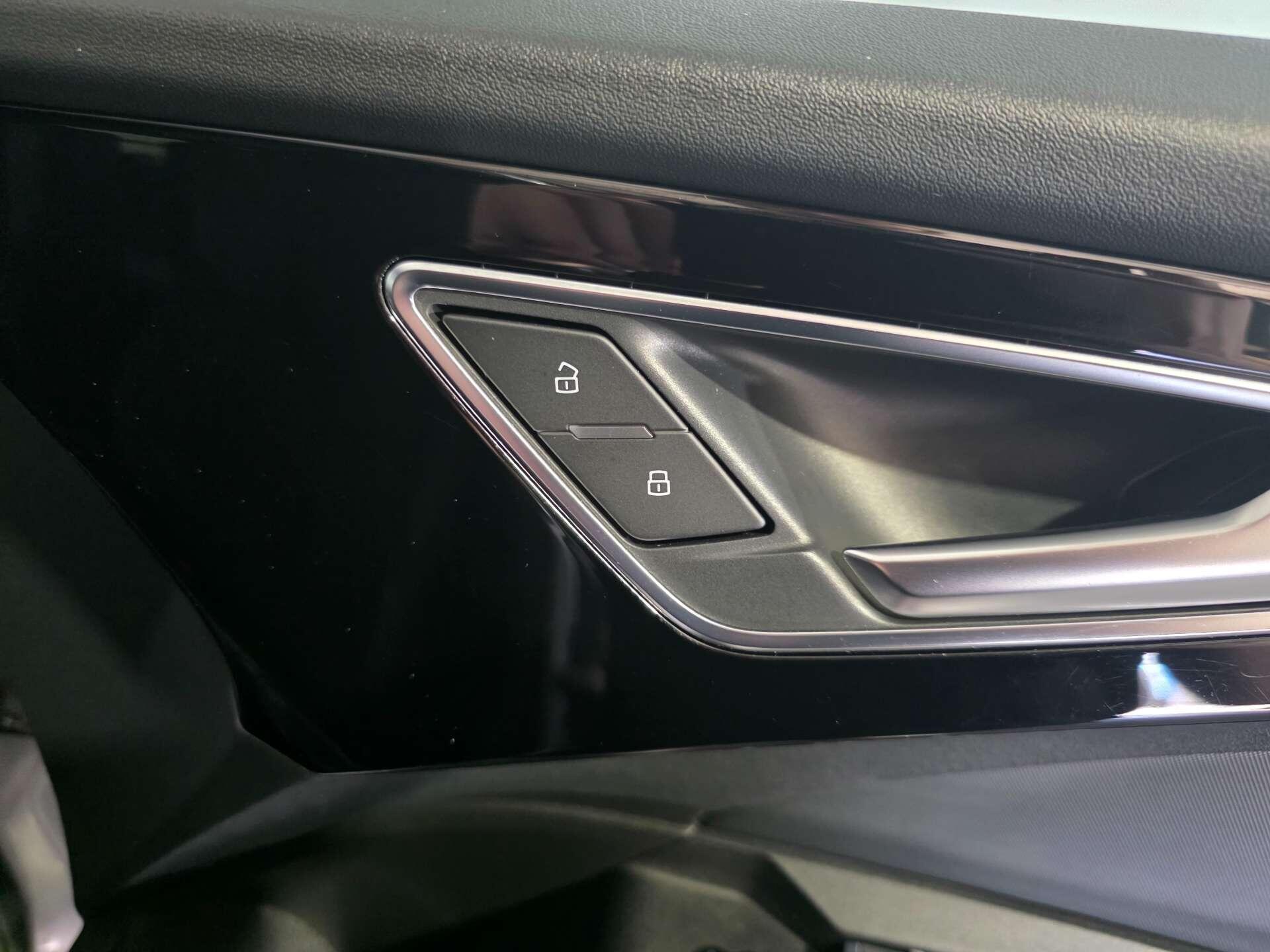 Audi Q4 E-Tron view 14