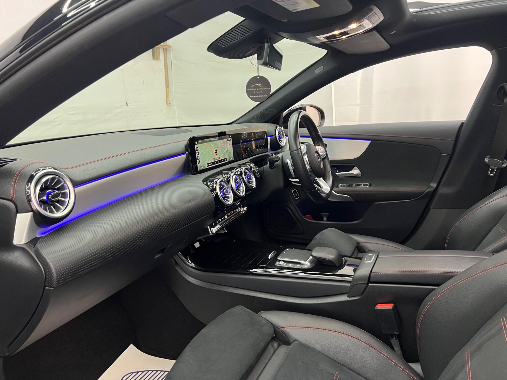 Mercedes-Benz Cla view 53