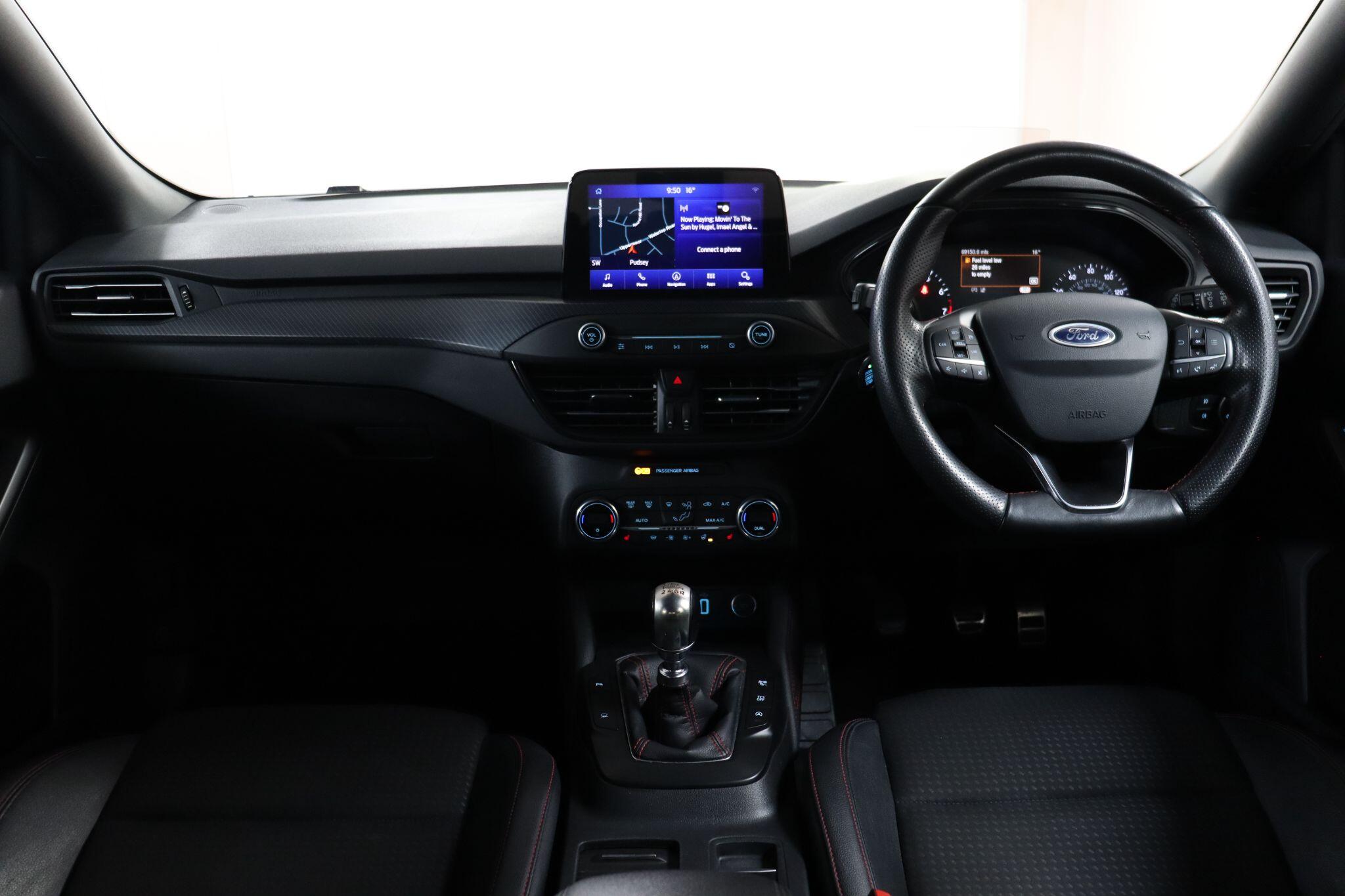 Ford Focus view 41