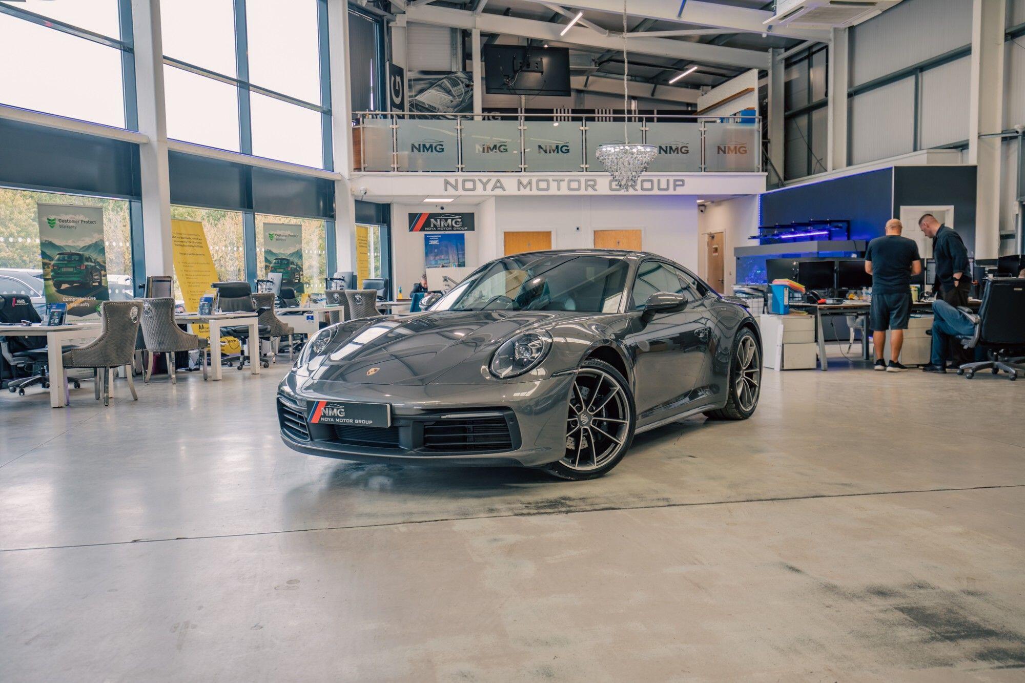 Porsche 911 view 53