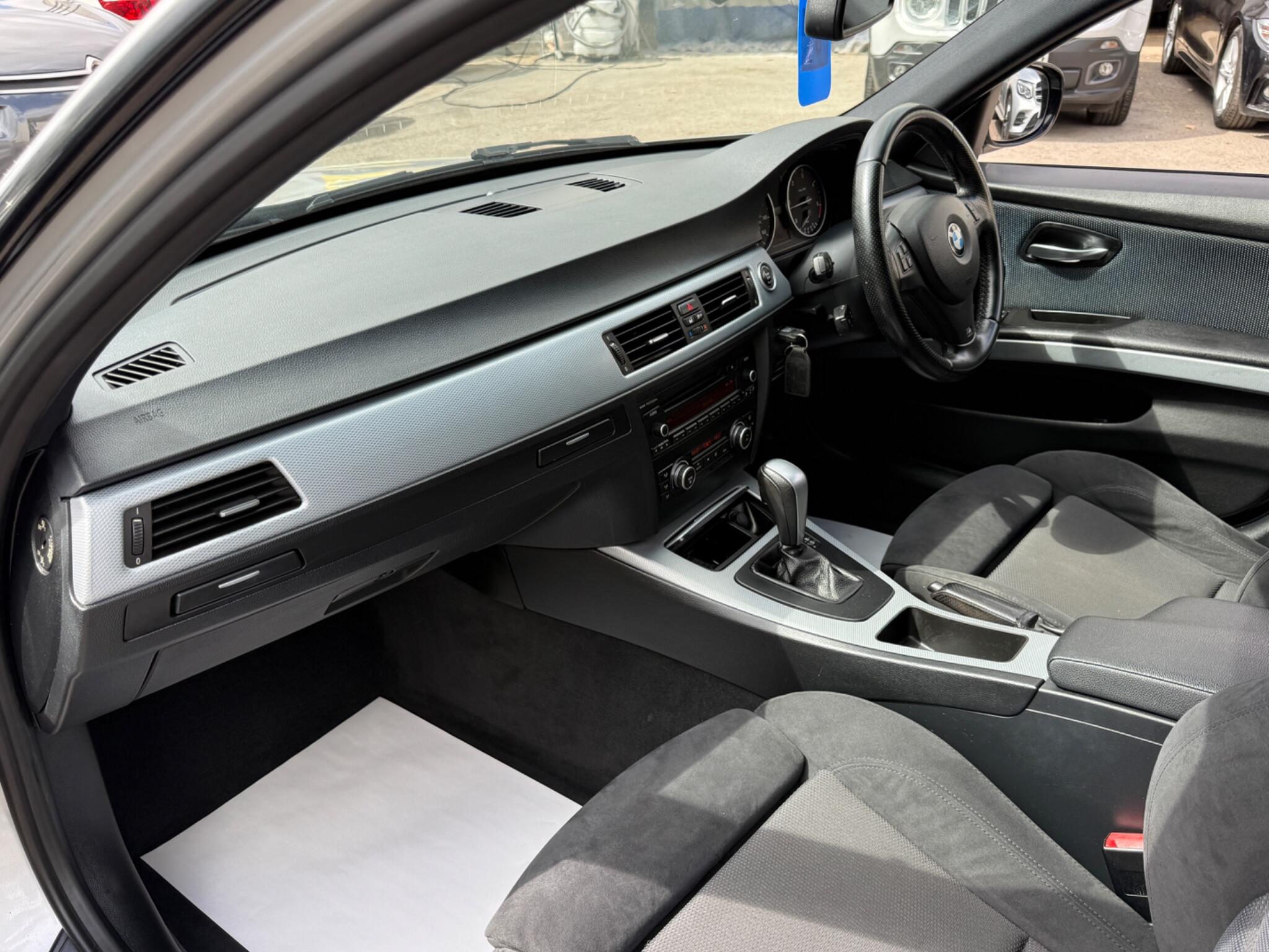 BMW 3 Series - Image 48