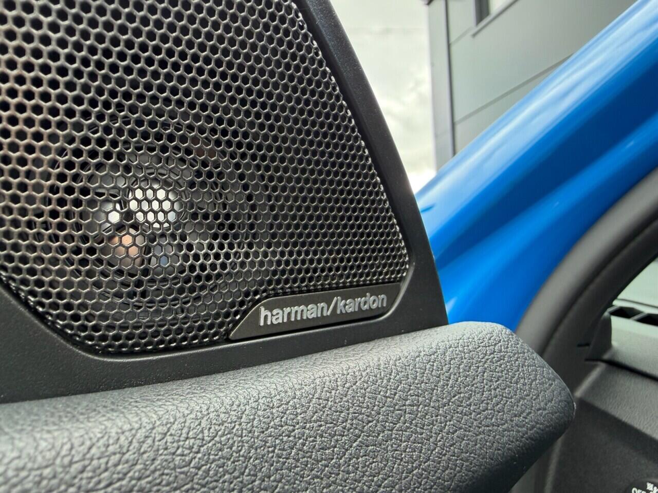 BMW 1 Series view 18
