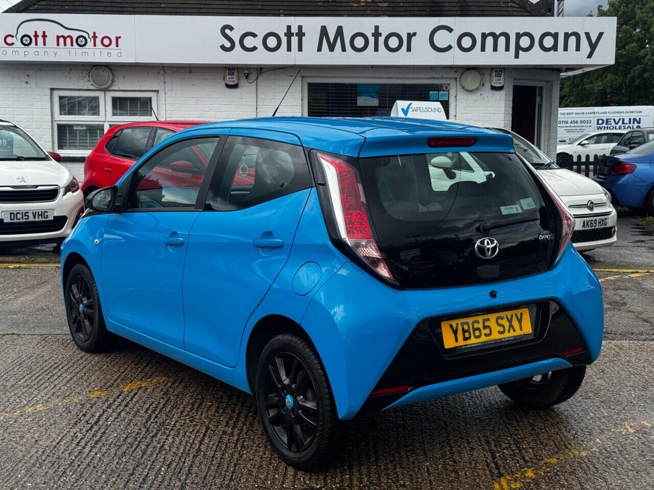 Toyota Aygo view 2
