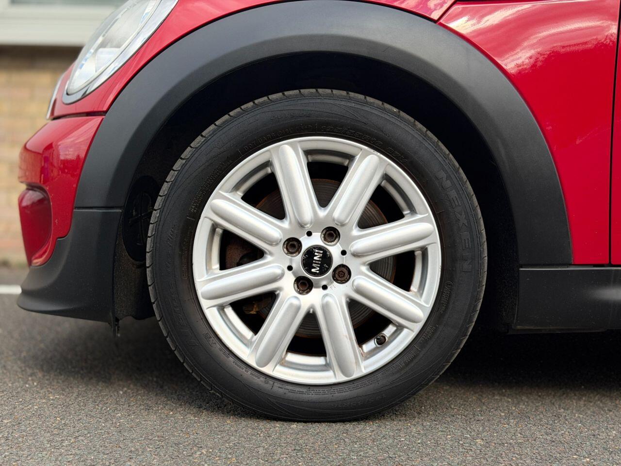 Mini Cooper view 26