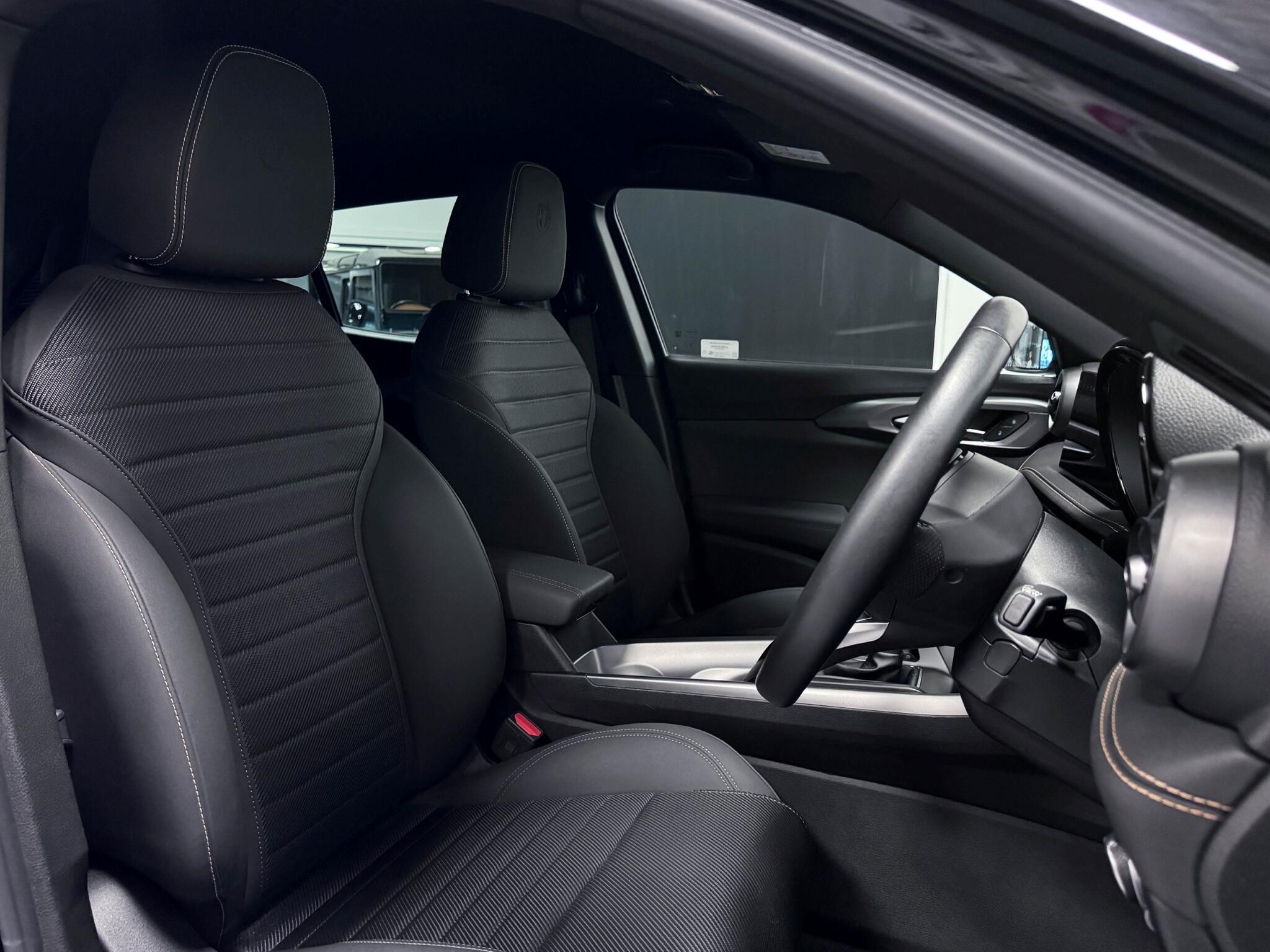 Alfa Romeo Tonale view 24