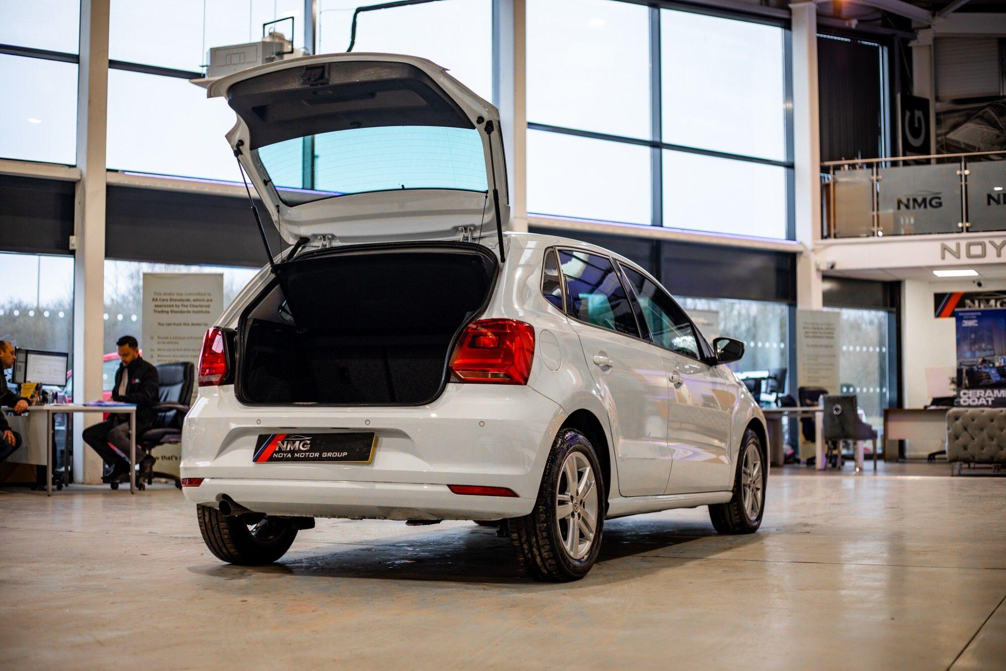 Volkswagen Polo view 34