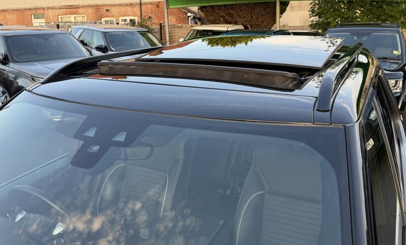 Land Rover Discovery 3 view 23