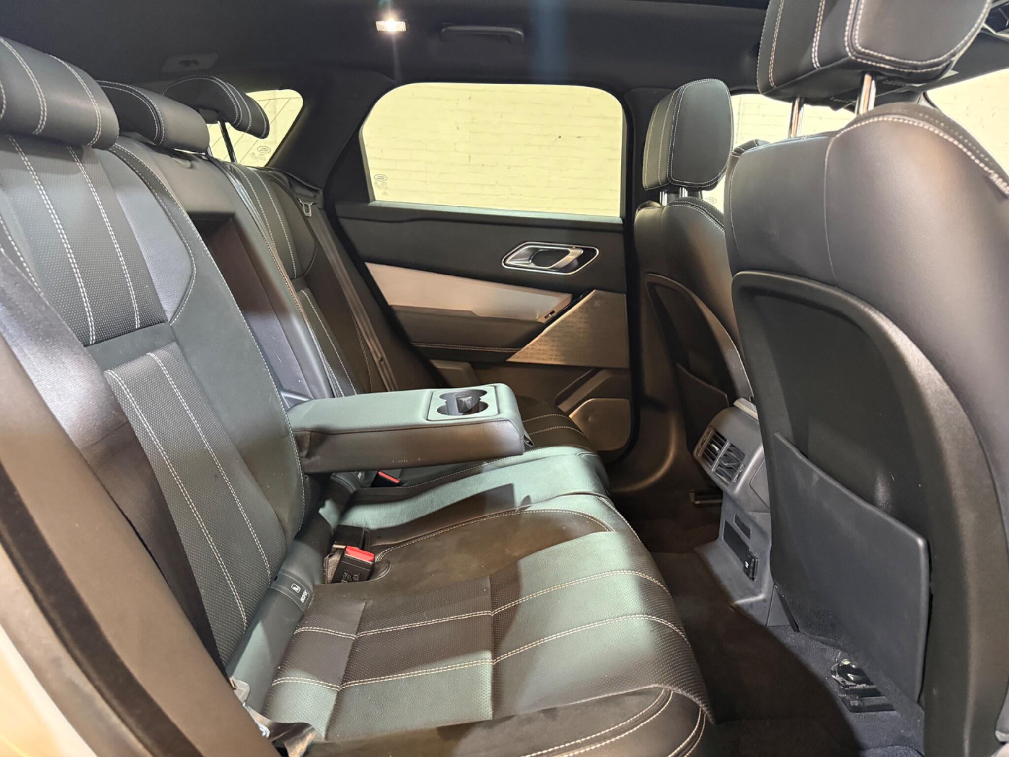 Land Rover Range Rover Velar view 47